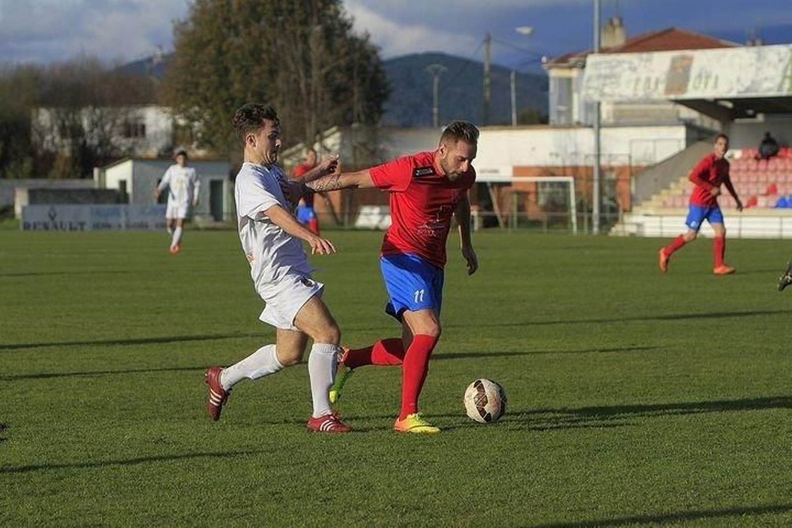 Unai, con la camiseta del Verín.