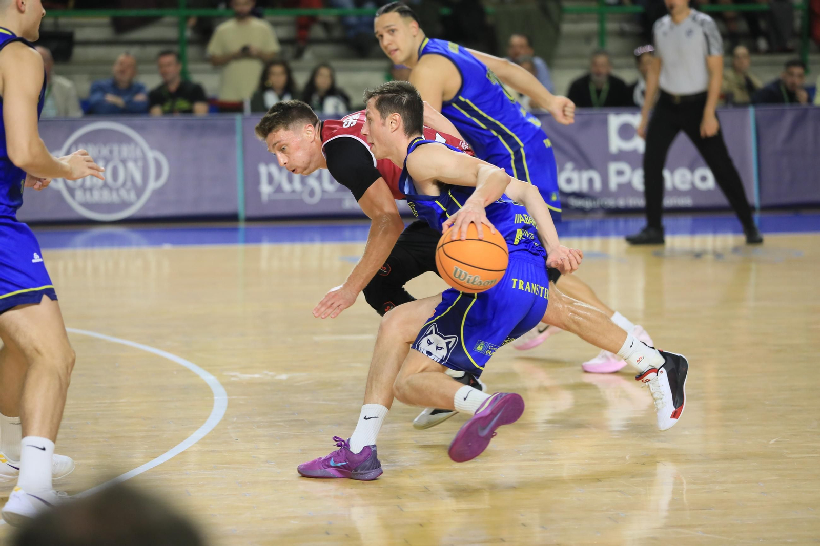 Galería | El Pazo disfruta de una nueva victoria del COB, esta vez ante el Cartagena