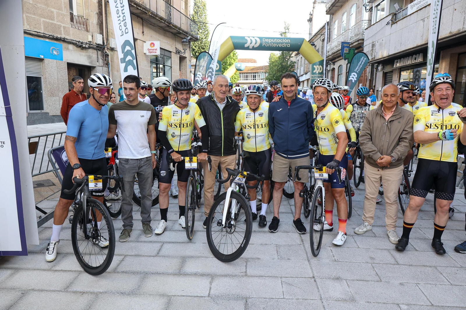 Galería | La marcha Álvaro Pino reunió a más de 500 ciclistas en Ponteareas