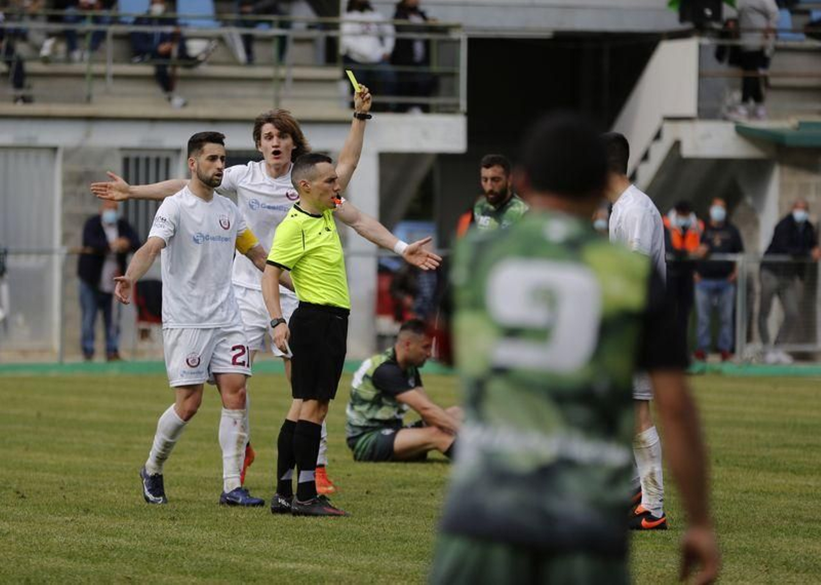A Arnoia. 09/05/2021. Partido de fútbol de Preferente Autonómica entre el Atlético Arnoia y el Nogueira.
Foto: Xesús Fariñas