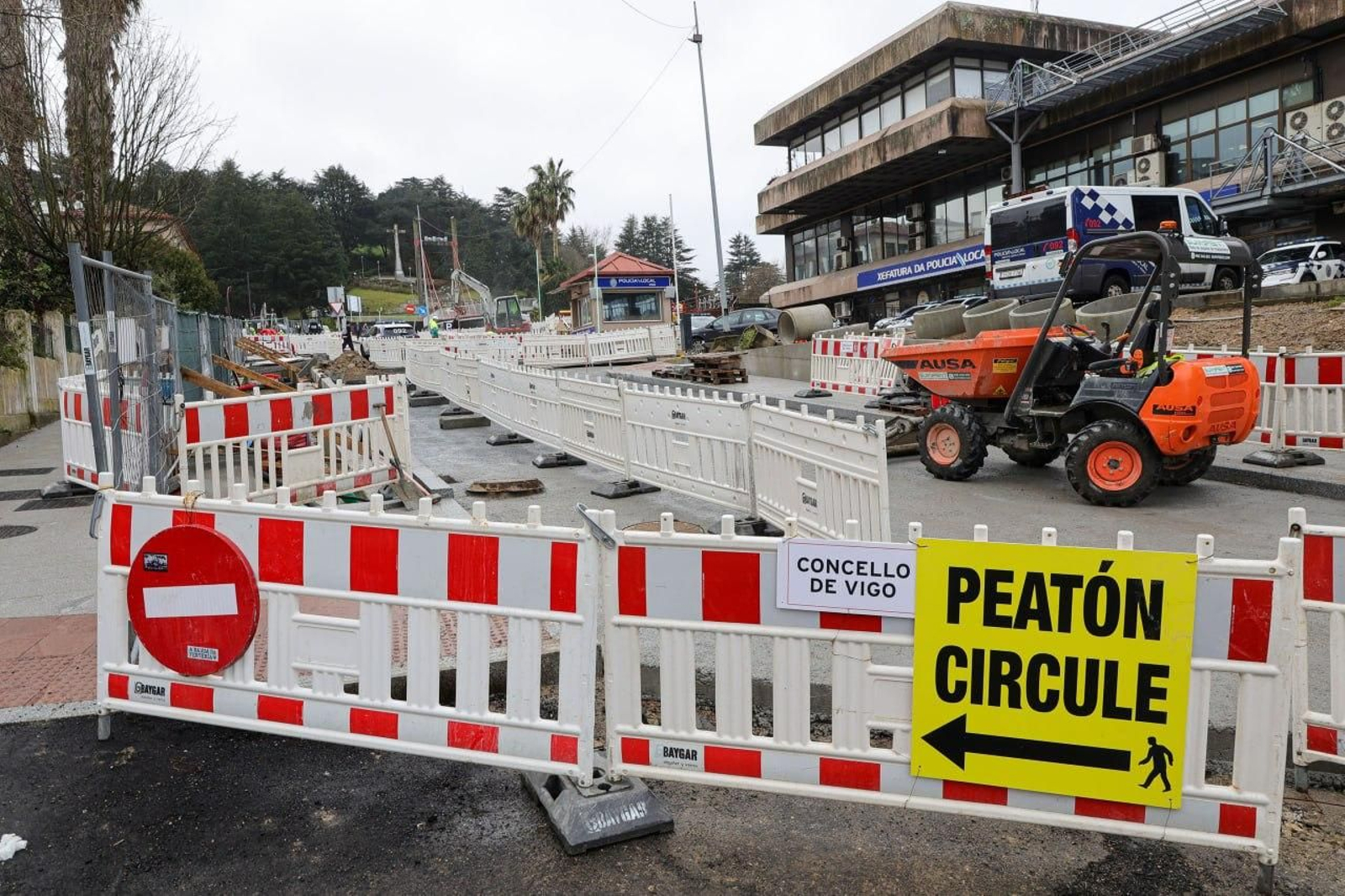 Obras en el Paseo de Granada.