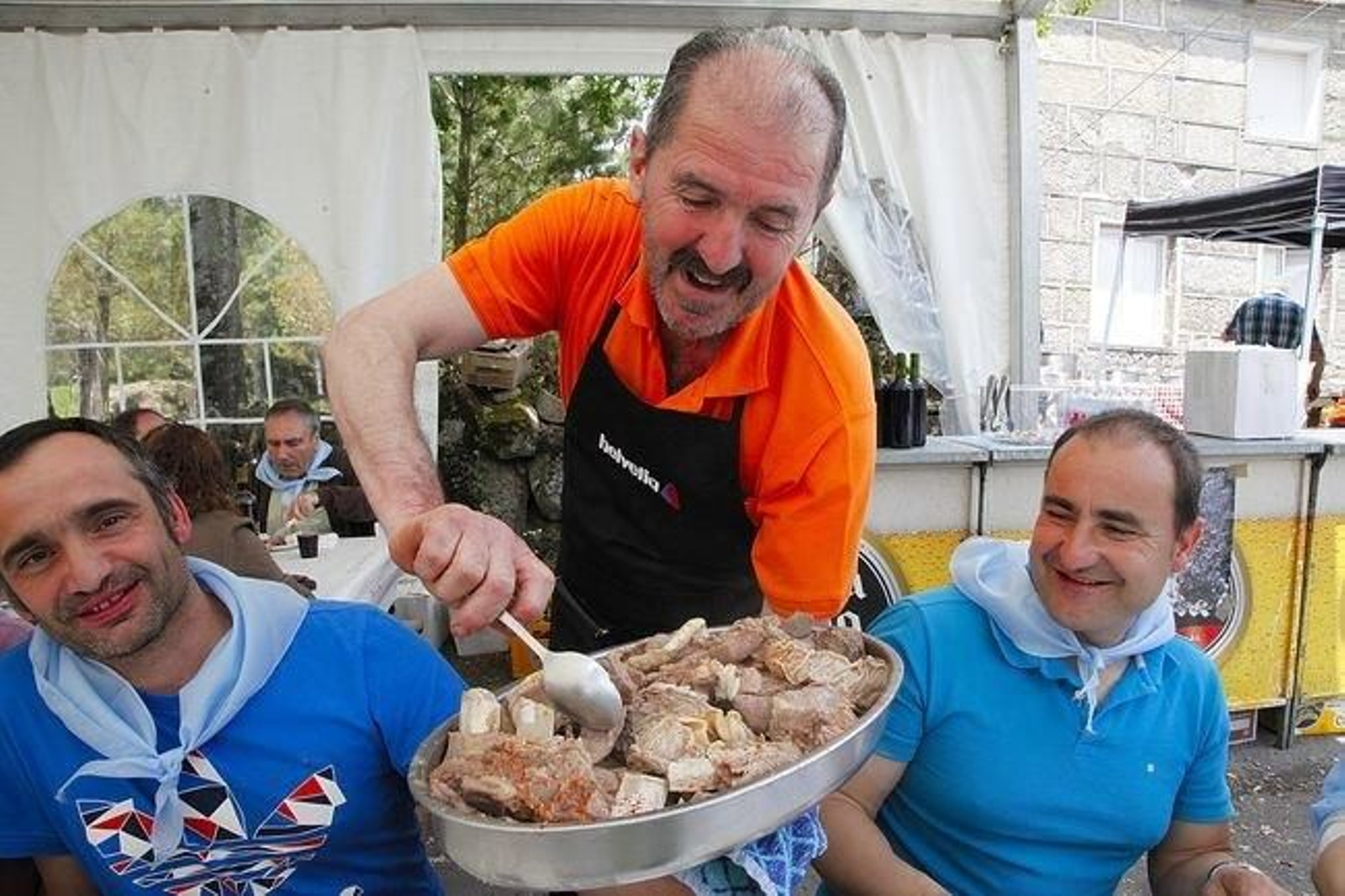 OURENSE. 04.06.2016 VILAMARIN, PAZOS DE MONTE, FESTA DA CARNE CACHENA. FOTO: MIGUEL ANGEL