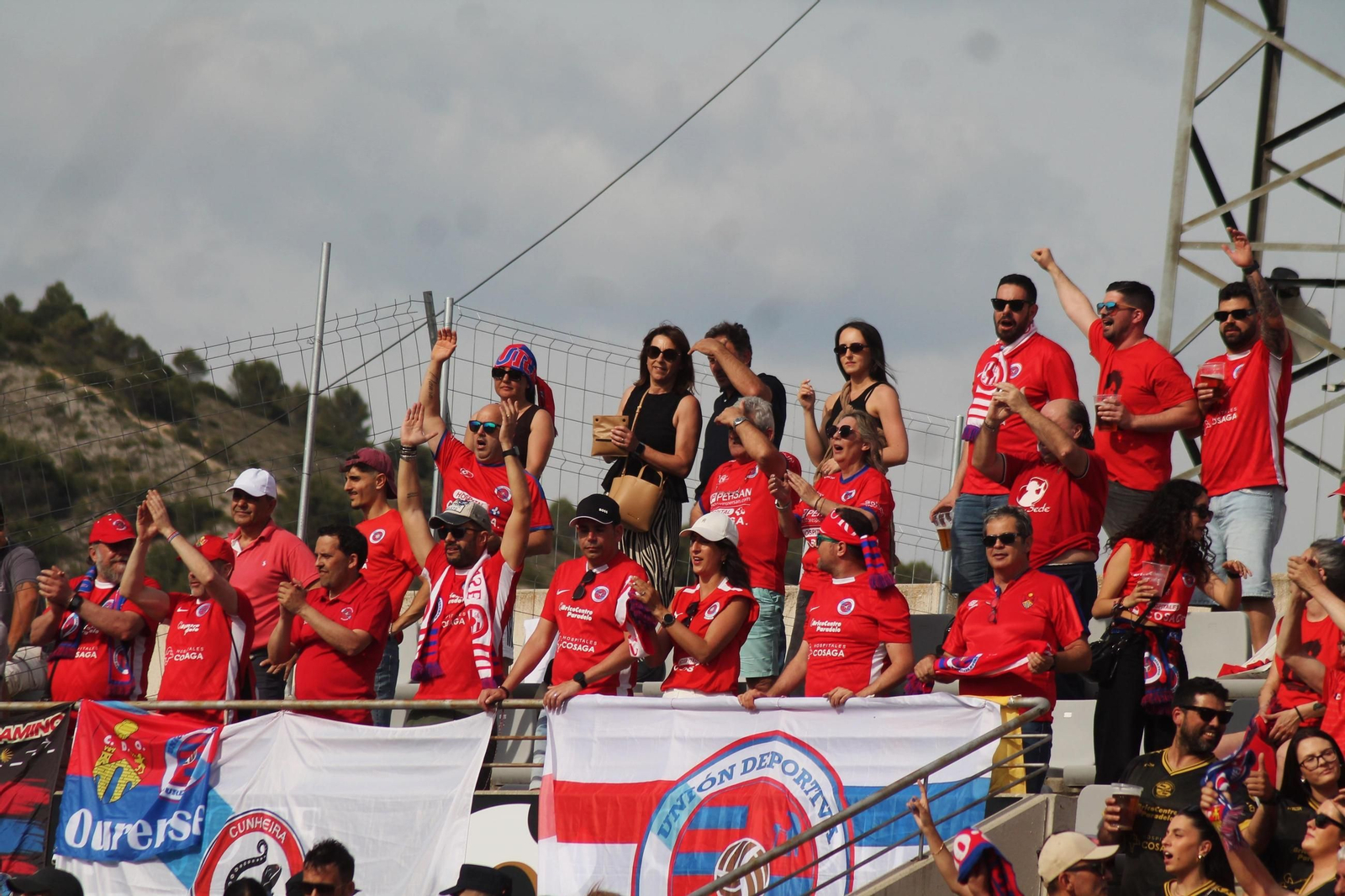 Se hace notar la afición rojilla en Cuenca.