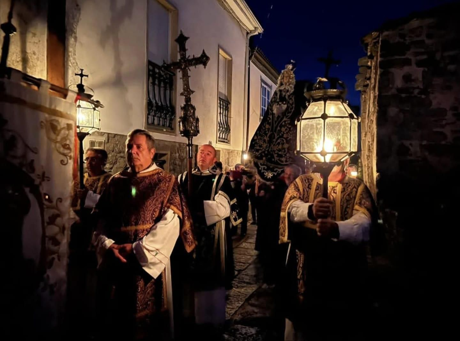 Galería | El Vía Crucis del Cristo de los Desamparados, en fotos