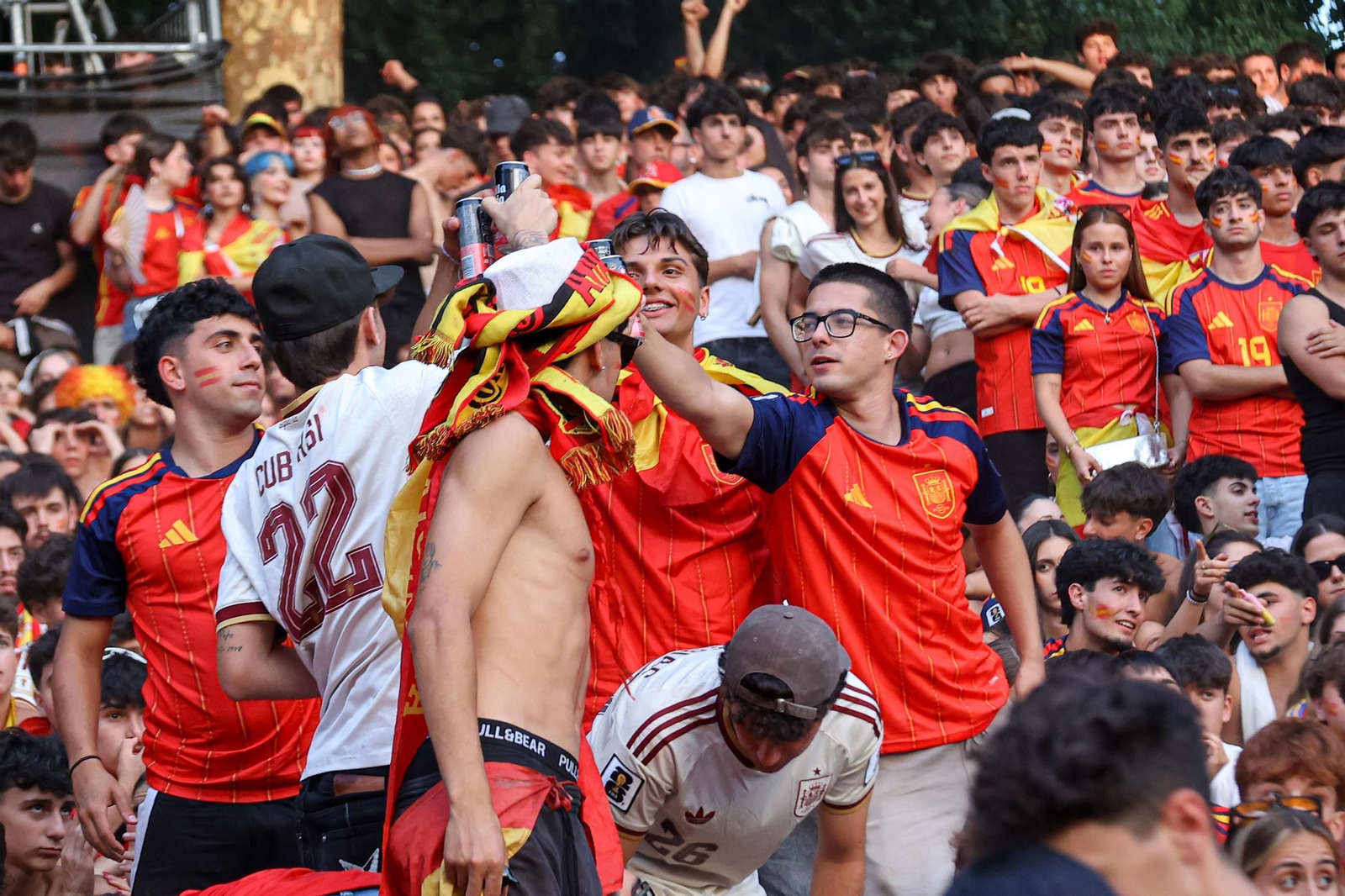 Galería | Vigo celebra la victoria de España en el Mundial 2026