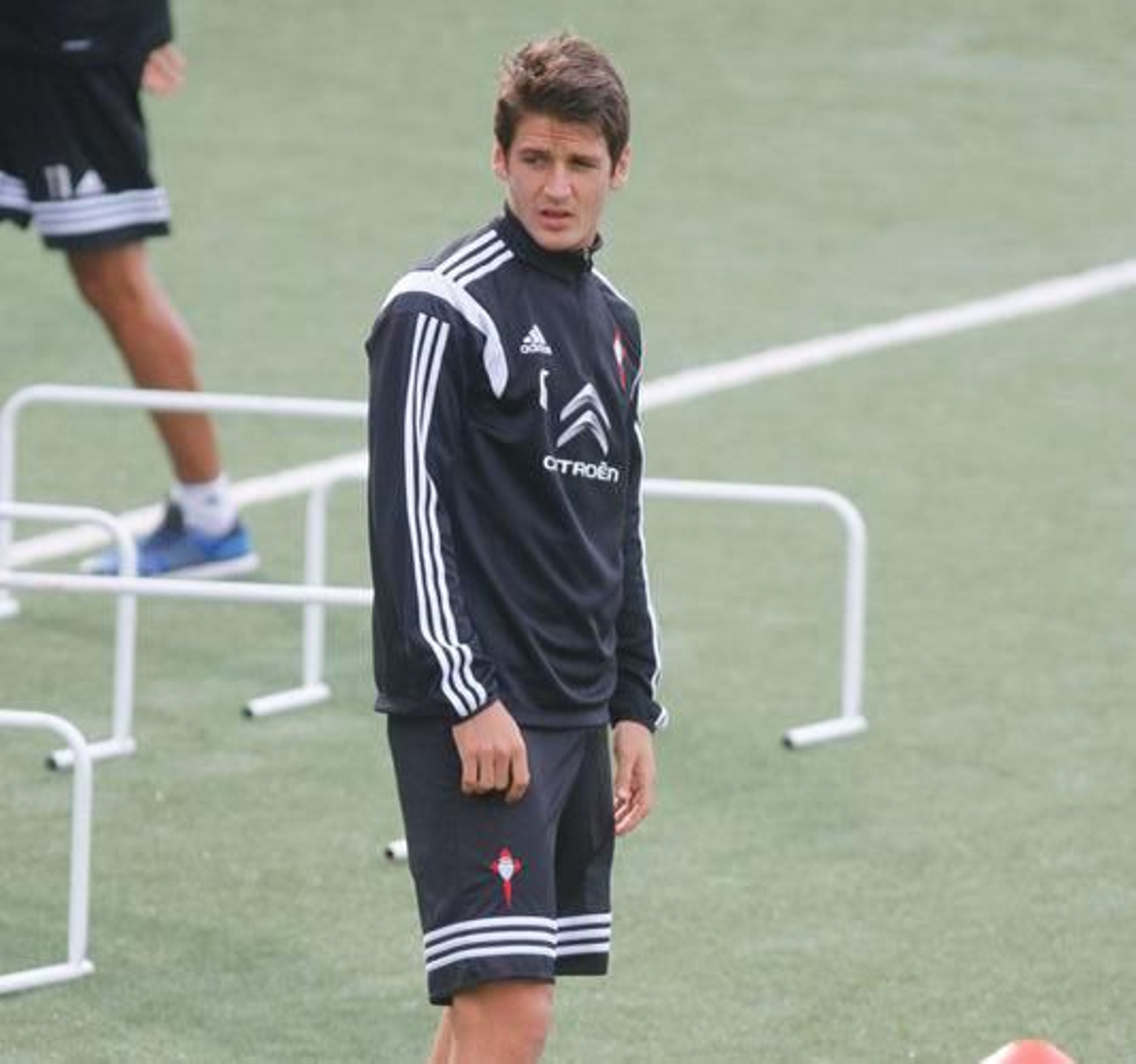 Nemanja Radoja, durante el entrenamiento de ayer en A Madroa.