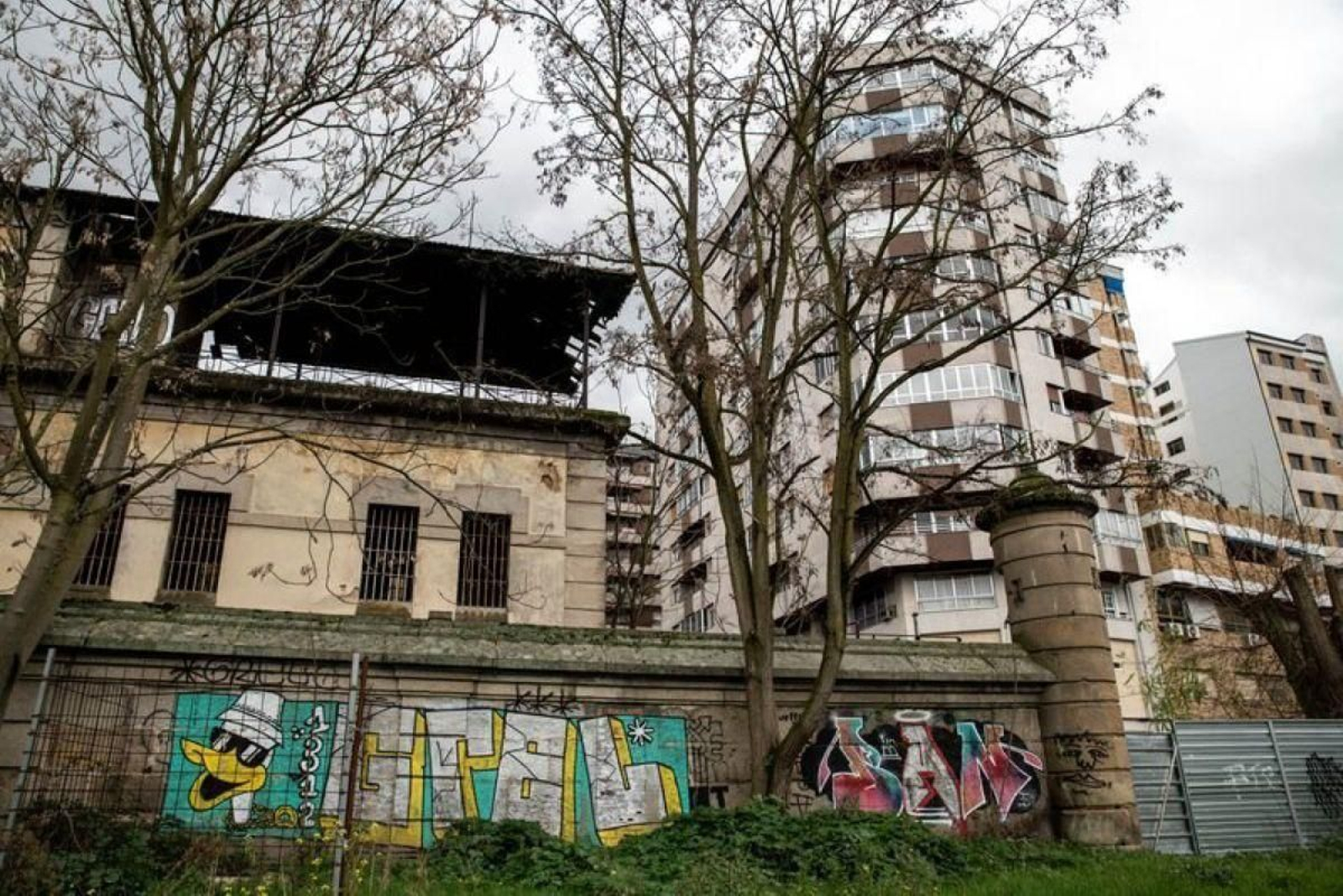 Parte trasera de la vieja cárcel. (ÓSCAR PINAL)