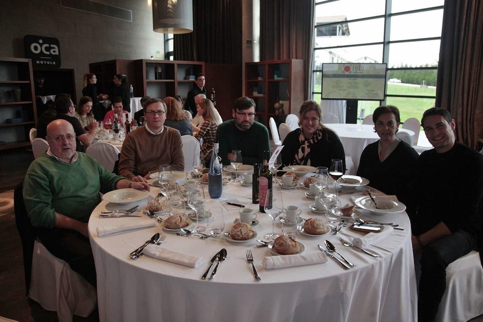 Juan Andrés Hervella, Jorge González, Juan Rivas, Belén Bobo, Estela Bermello y Roberto González.