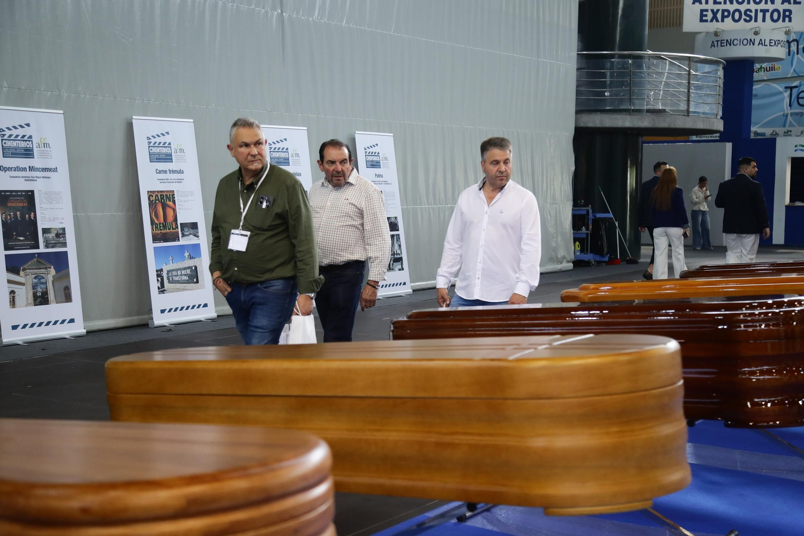 Galería | Las ultimas tendencias en ataúdes y urnas se muestran en Funergal