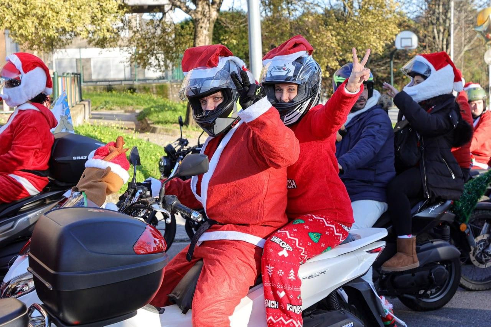 Galería | Los papanoeles moteros toman Vigo