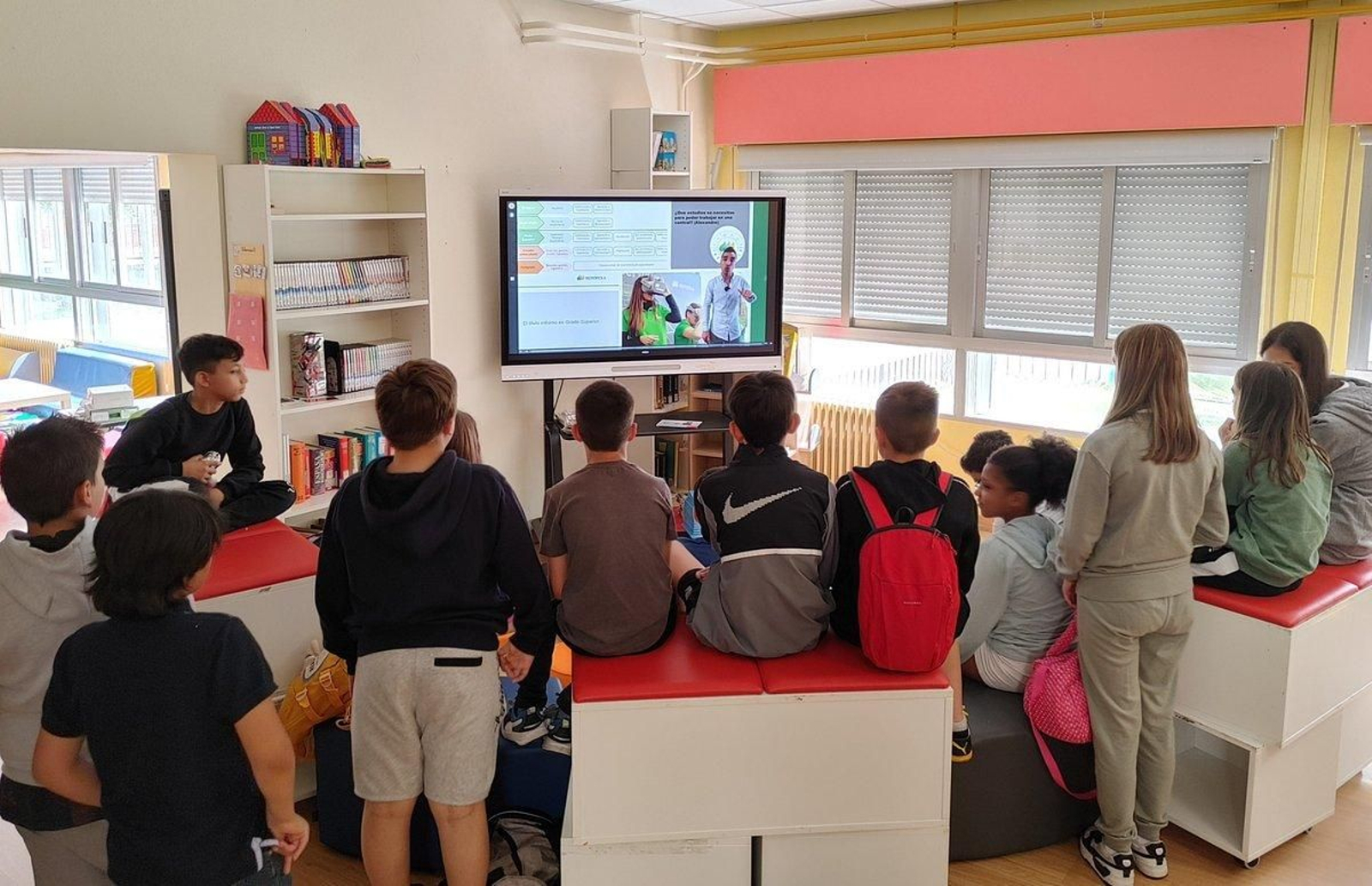 Feira de proxectos de enerxías renovables no CEIP Condesa de Fenosa do Barco.