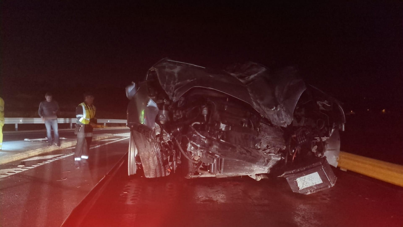 Imagen del coche tras el accidente.