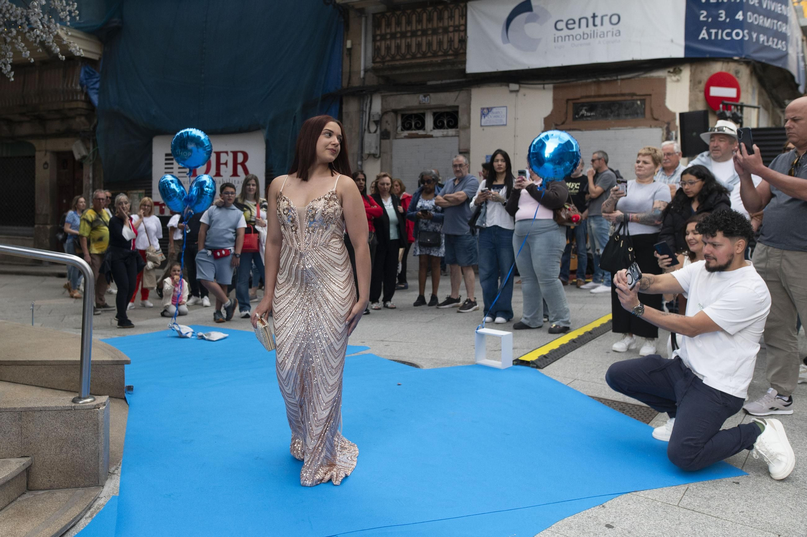 Galería | Ourense sale de compras nocturnas en la Shopping Night