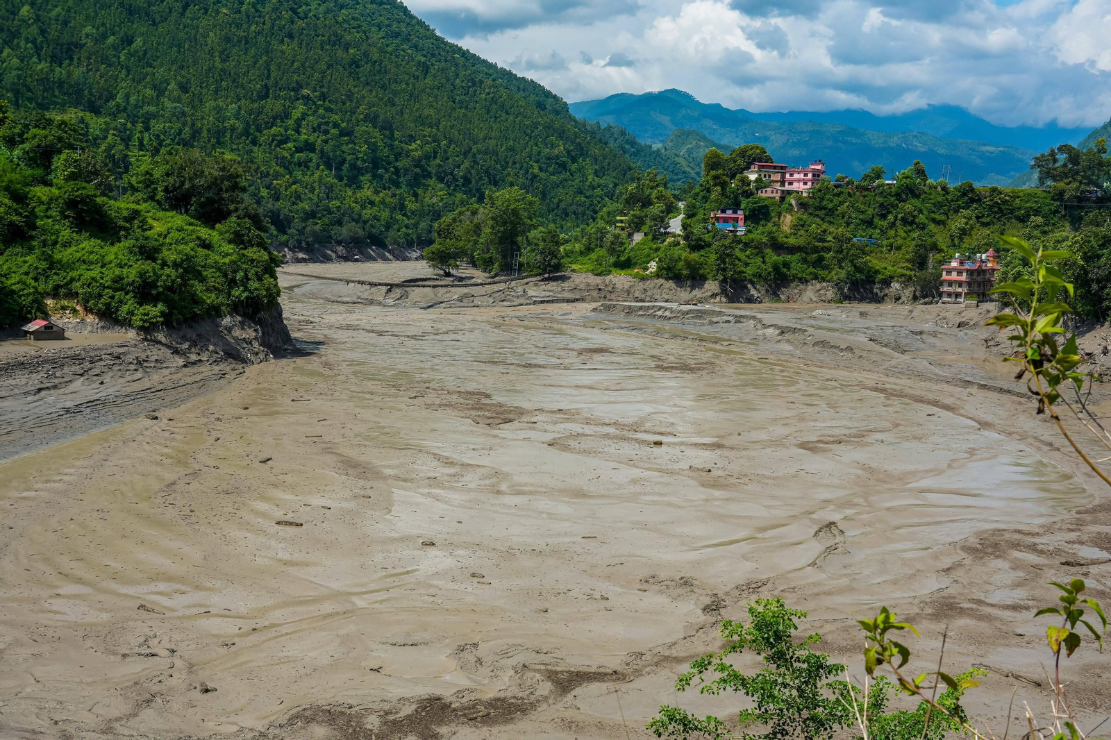 Galería | Las imágenes satelitales que muestran la devastación de la riada en Nepal