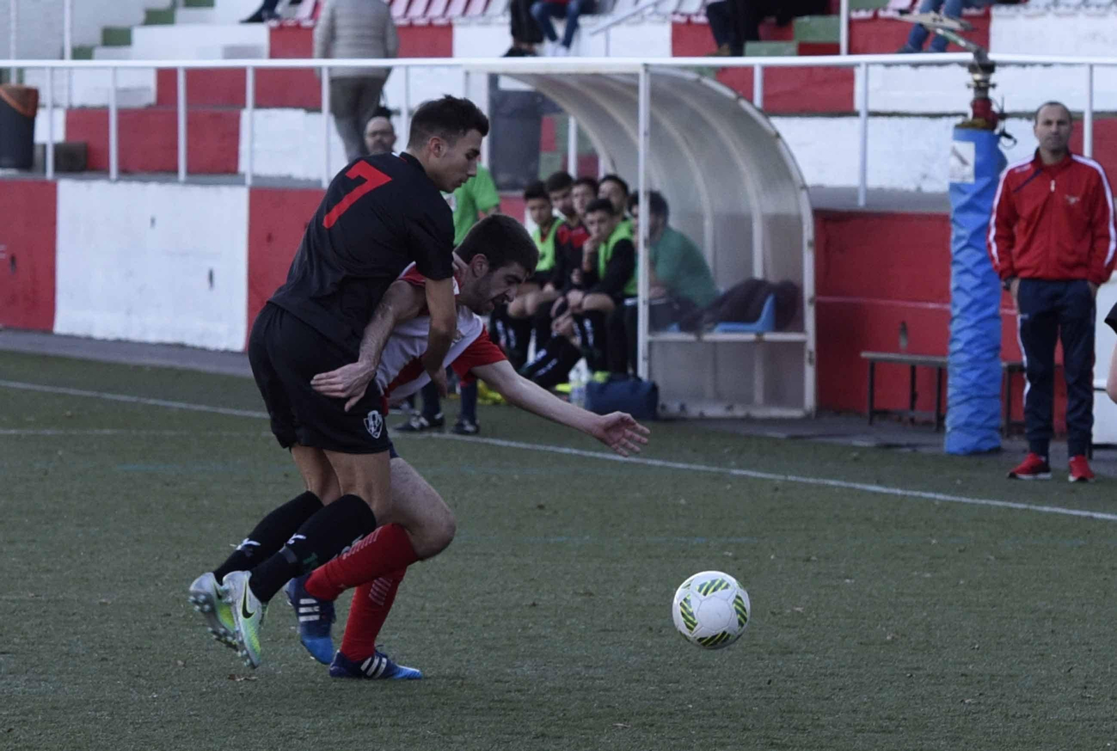 O Alondras sumou un punto ante o Vilalbés e remata a primeira volta na décimo cuarta posición.