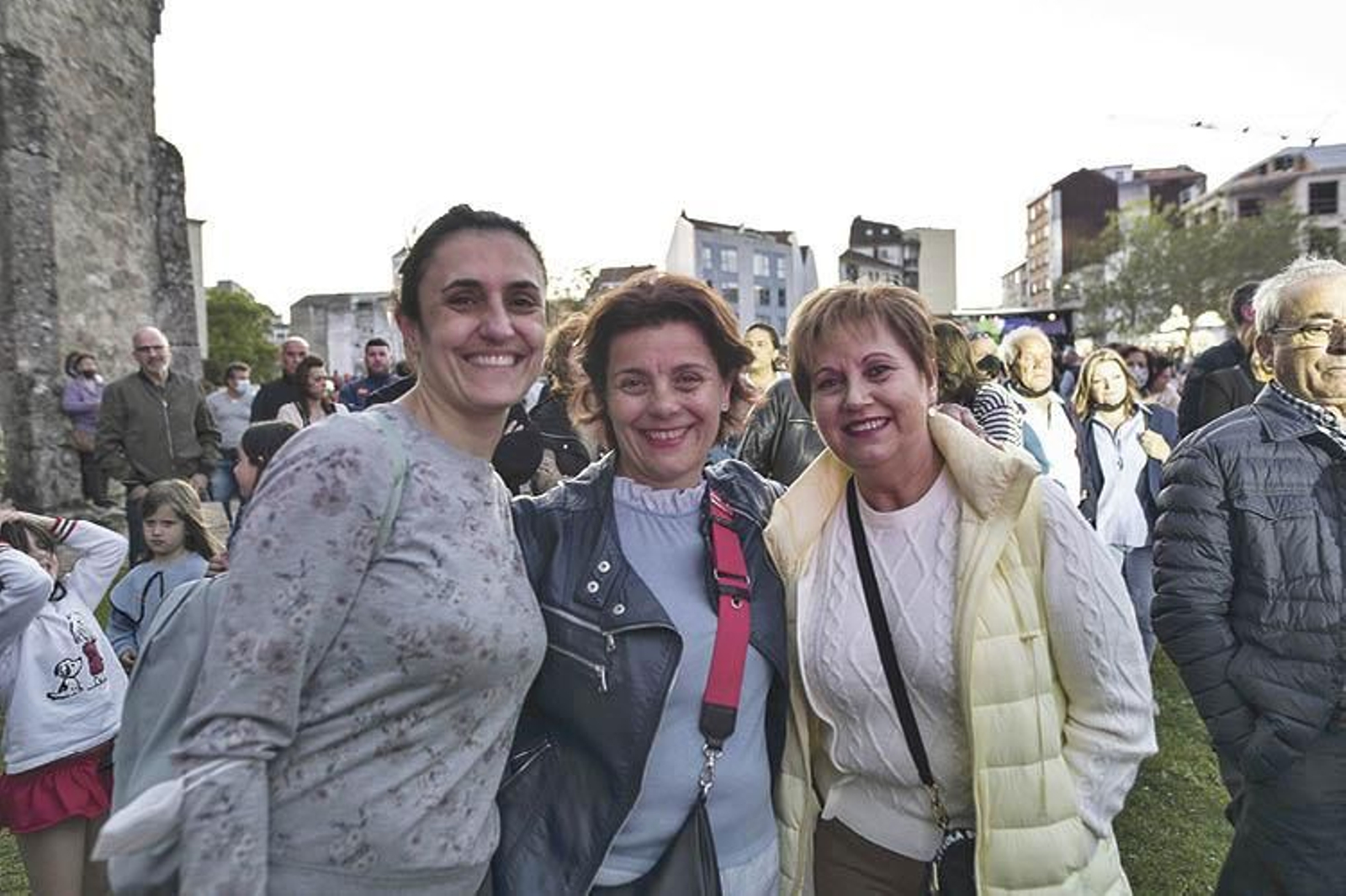 Emma, Begoña y Marisol.