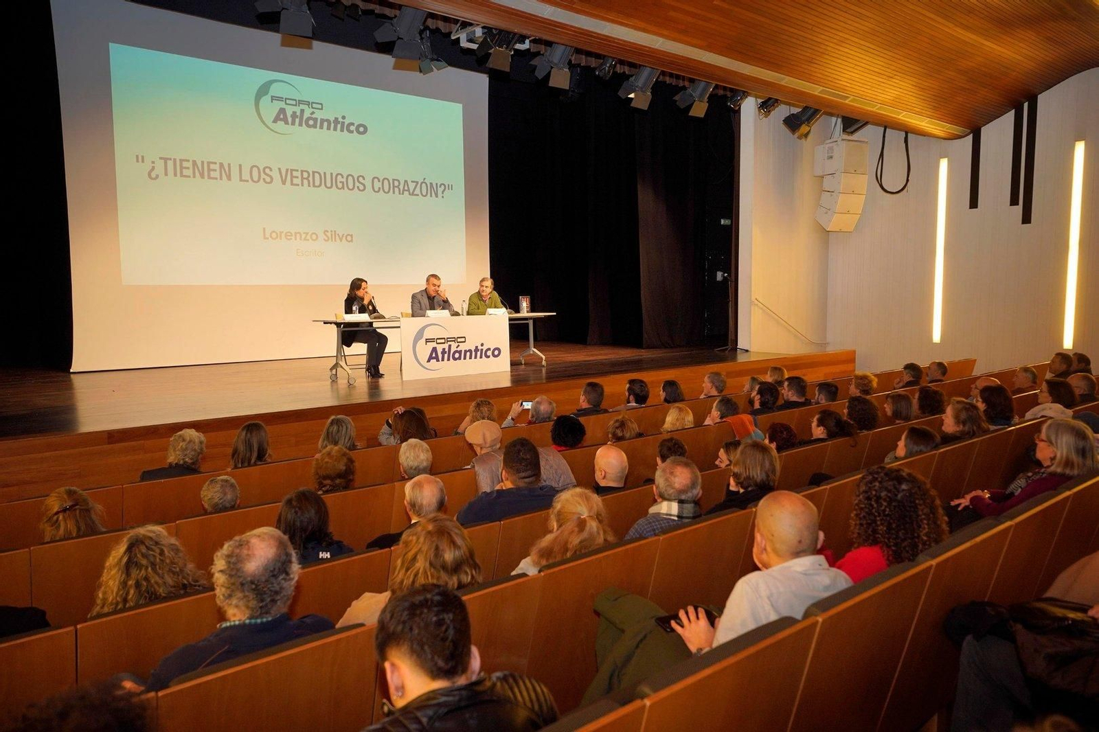 Lorenzo Silva en el Foro Atlántico.