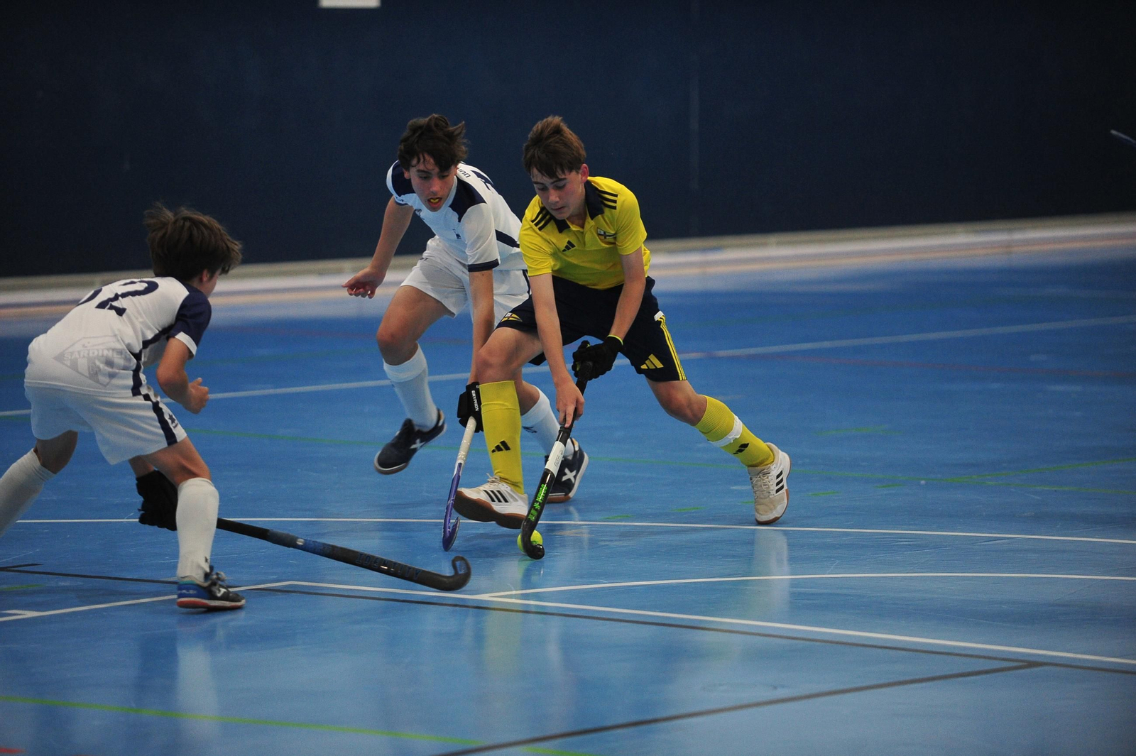 Galería | El hockey sala ourensano infantil brilla en casa