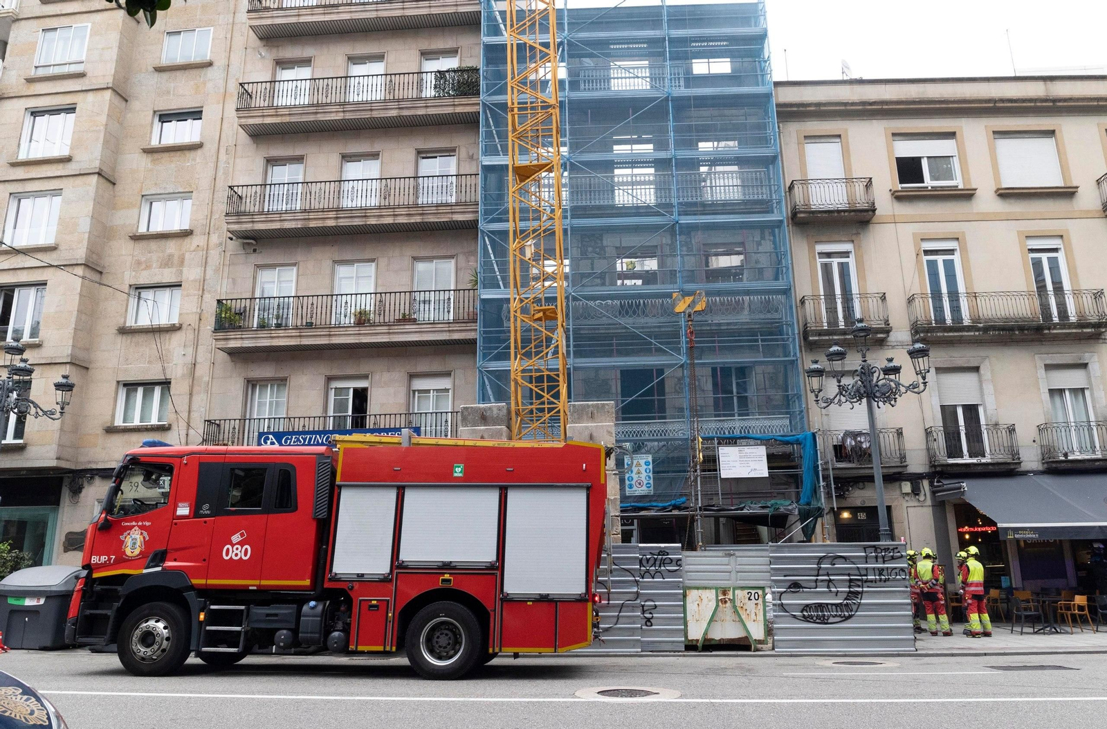 Galería | Las imágenes del derrumbe en una obra de García Barbón
