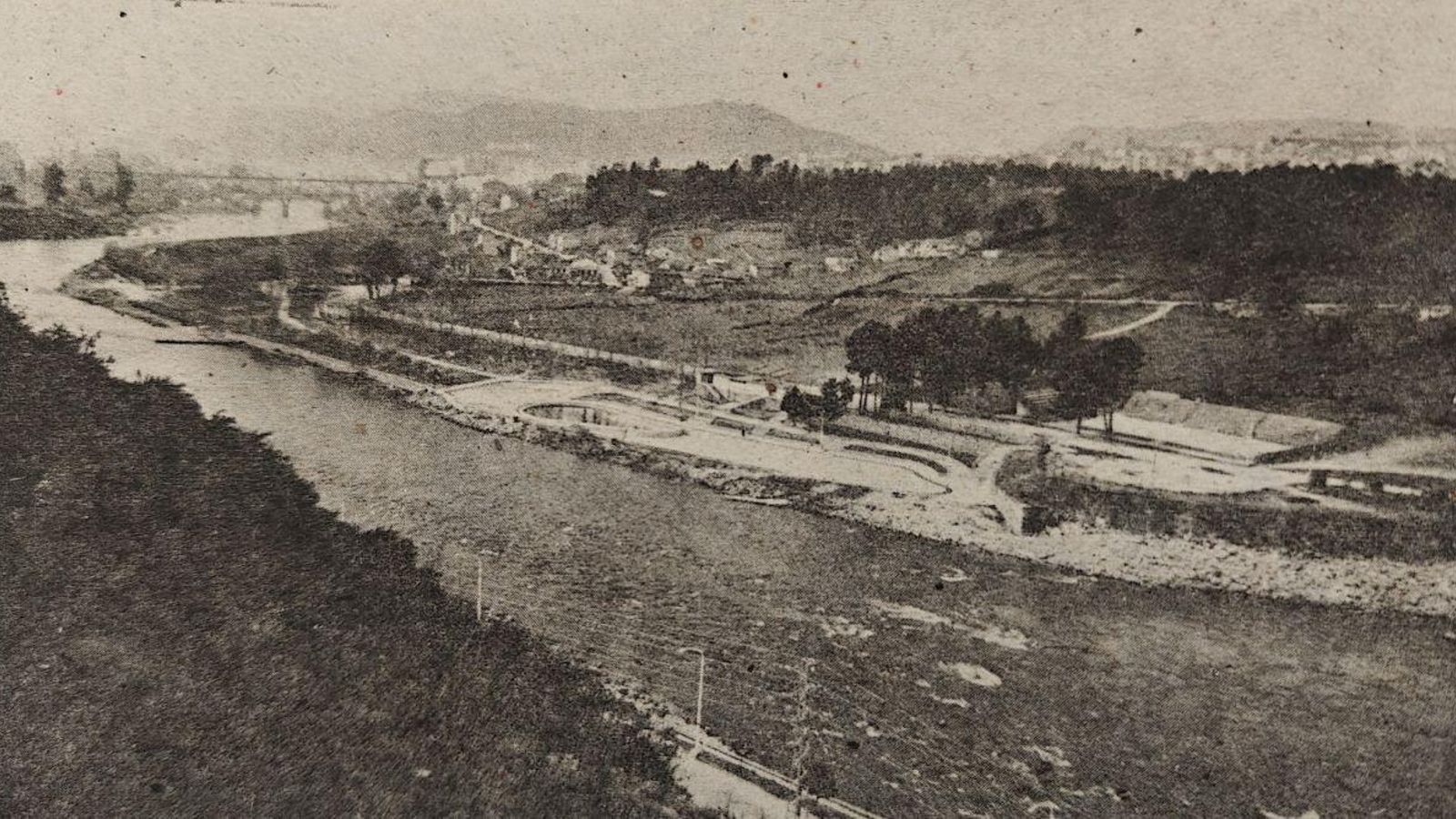 Playa de Oira donde se prevé construir un estadio olímpico.