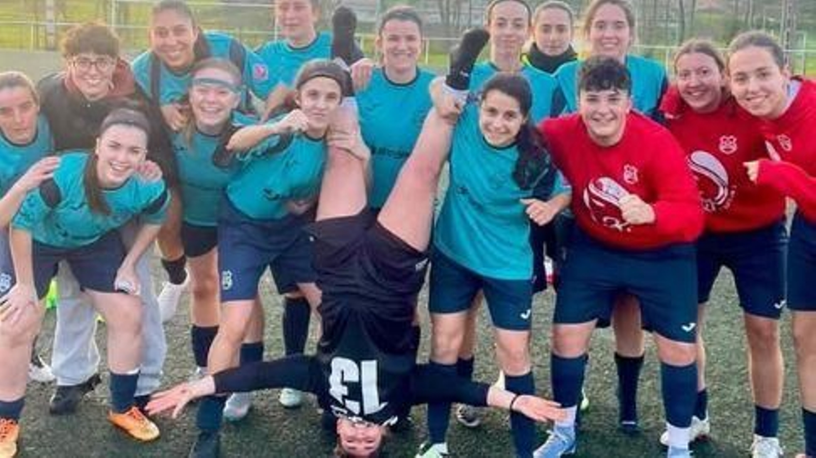 El Tomiño celebra la victoria del fin de semana.