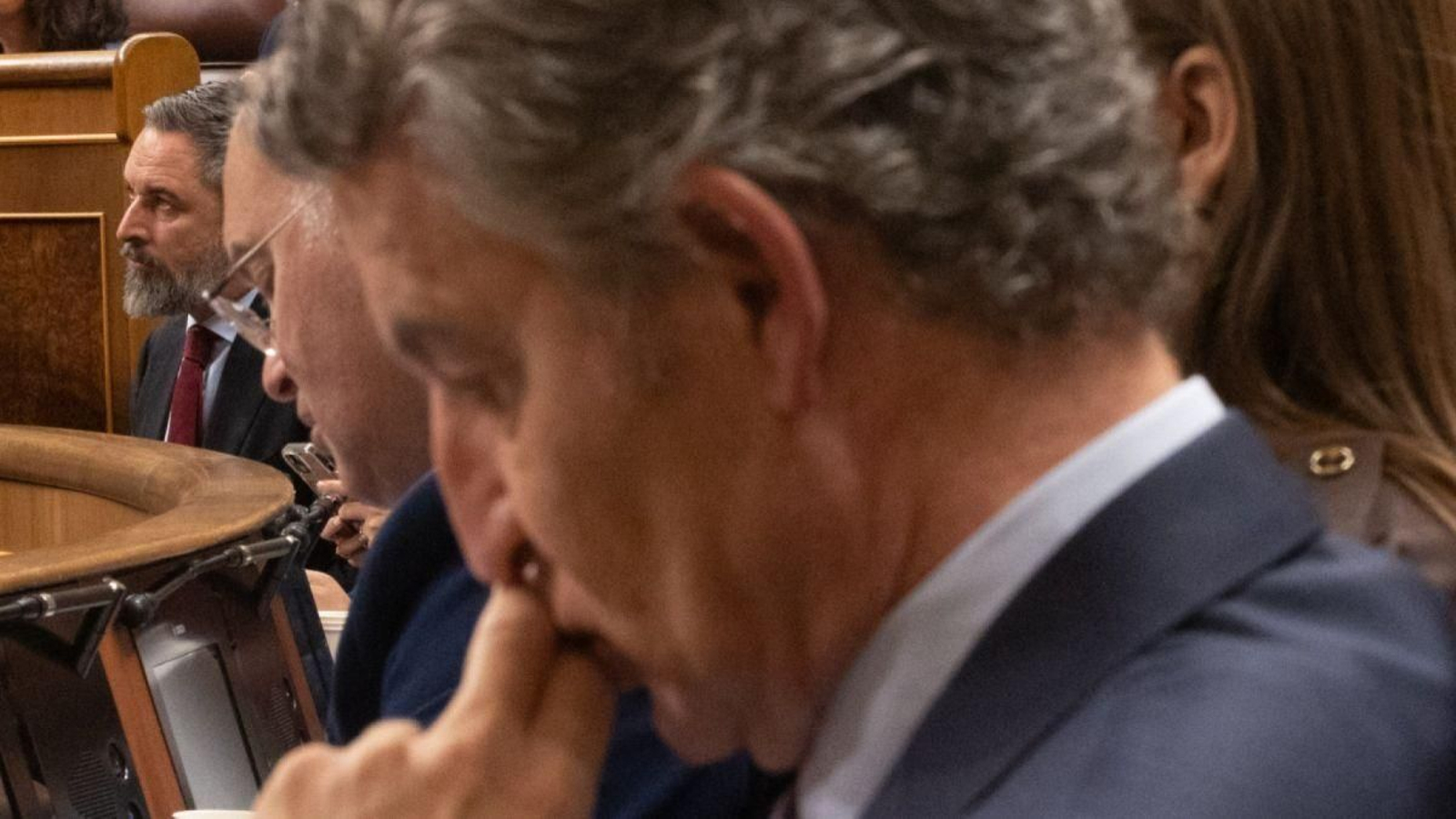 Alberto Núñez Feijóo y Santiago Abascal en el Congreso de los Diputados.