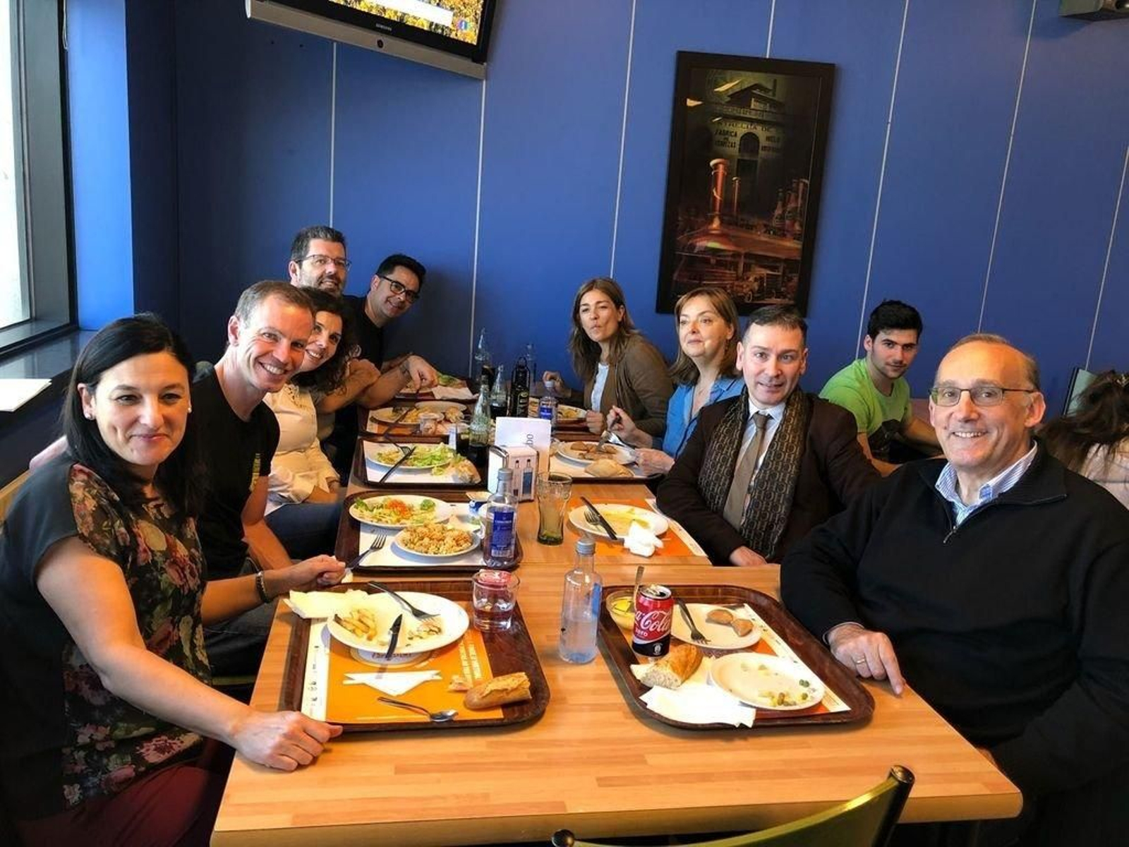 Pachi Reigosa, co seu equipo na comida en Ourense.