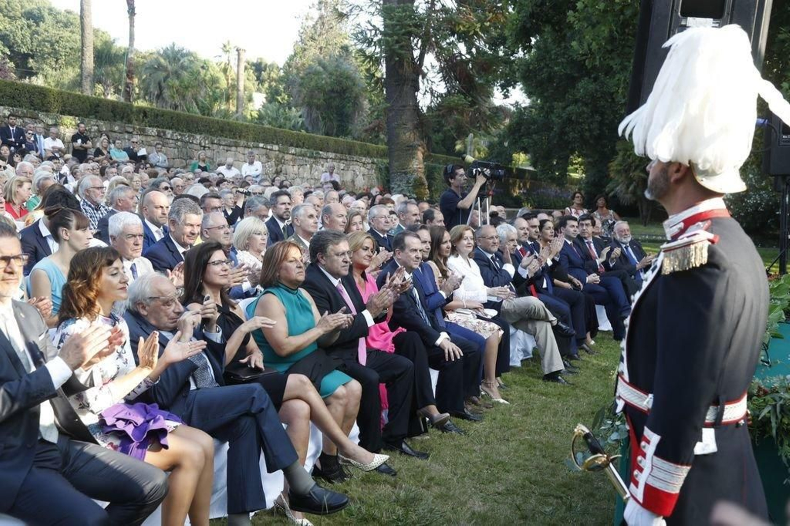 O xardín inglés acolleu, como tódolos anos, a cerimonia do Día de Galicia en Vigo.