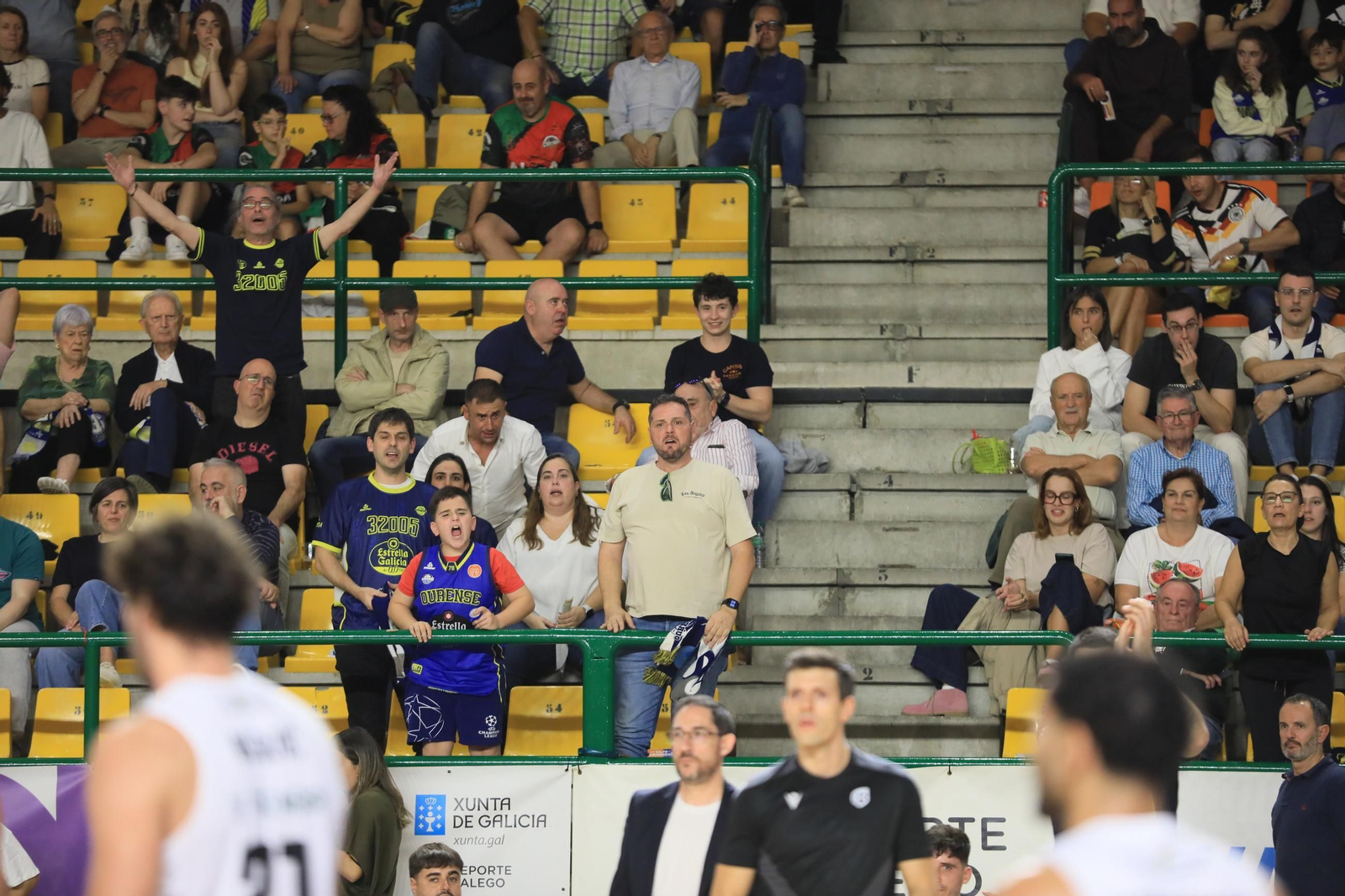 Galería | El Pazo y el COB sufren la primera derrota de la temporada ante el Cantabria