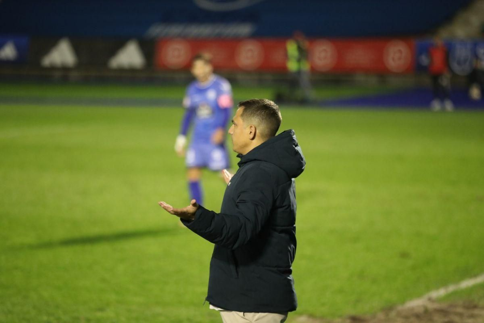 Dani Llácer, entrenador del Ourense CF, en O Couto.