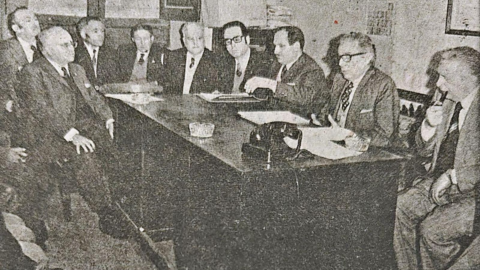 Visita del gobernador civil a Villamartín de Valdeorras.