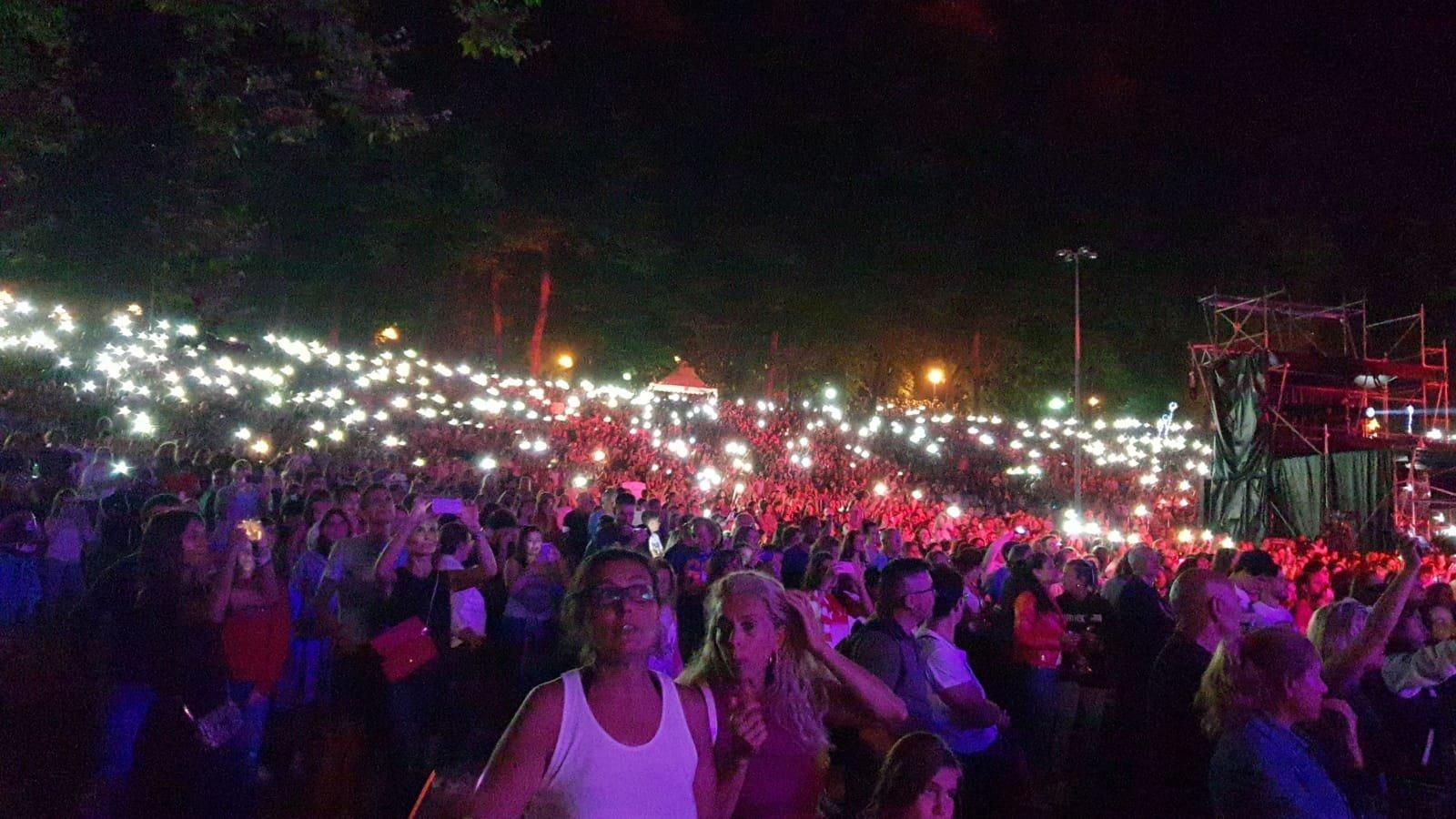 Los seguidores de los chicos de OT llenan Castrelos - JV Landín