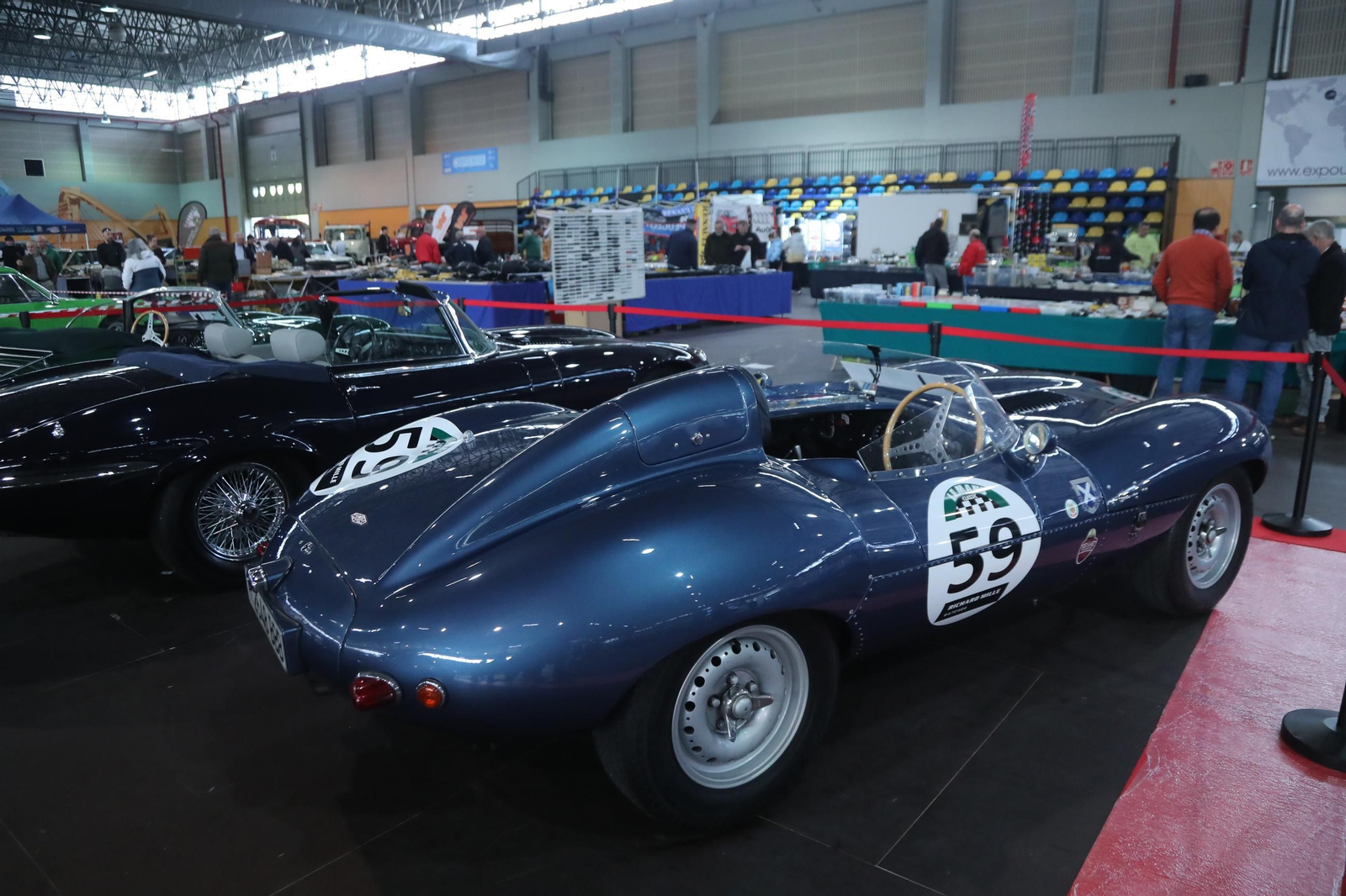 Galería | Más de un centenar de coches en el Salón del Automóvil Clásico