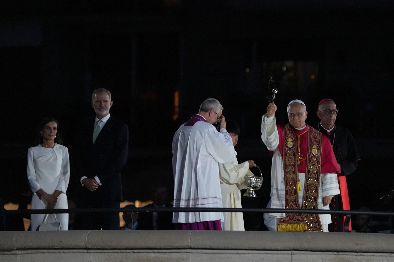 Galería | El papa León XIV se despide de Barcelona: misa y bendición en la Sagrada Familia