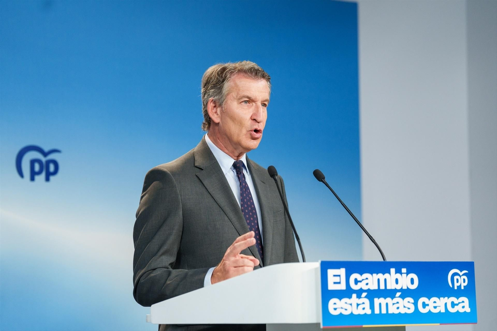 El presidente del Partido Popular, Alberto Núñez Feijóo, durante una rueda de prensa, en la sede del PP, a 22 de junio de 2026, en Madrid.
