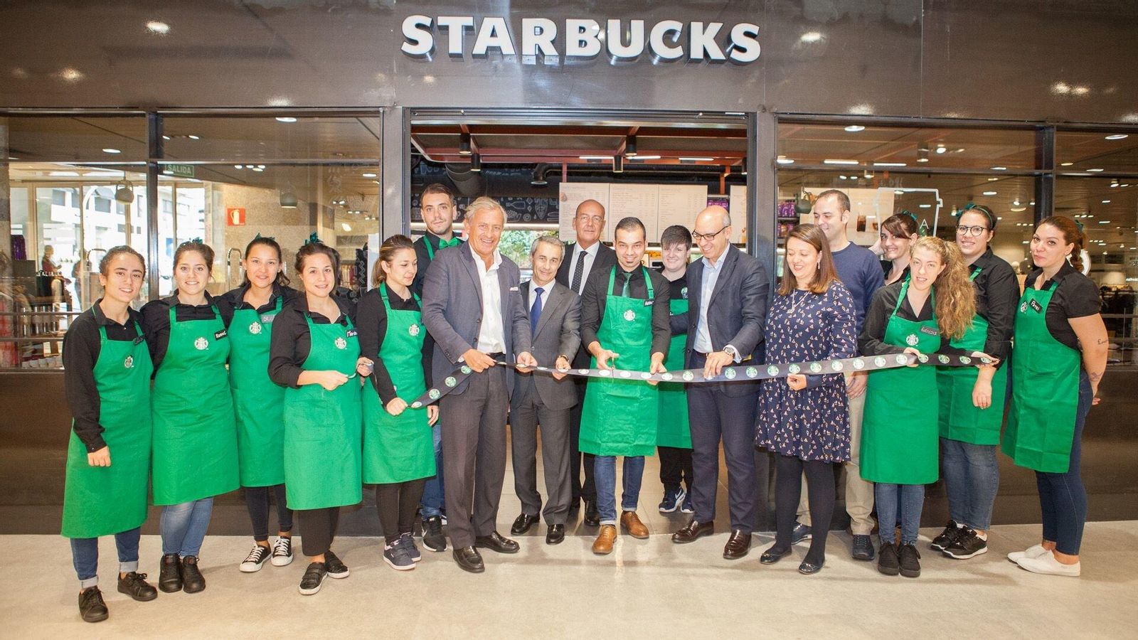 Corte de cinta de izquierda a derecha