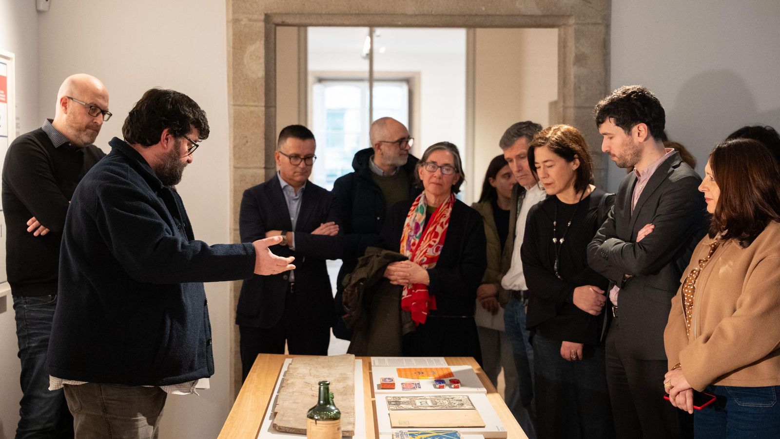 Explicación de los diseños de objetos cotidianos y creados en Galicia en las últimas décadas.