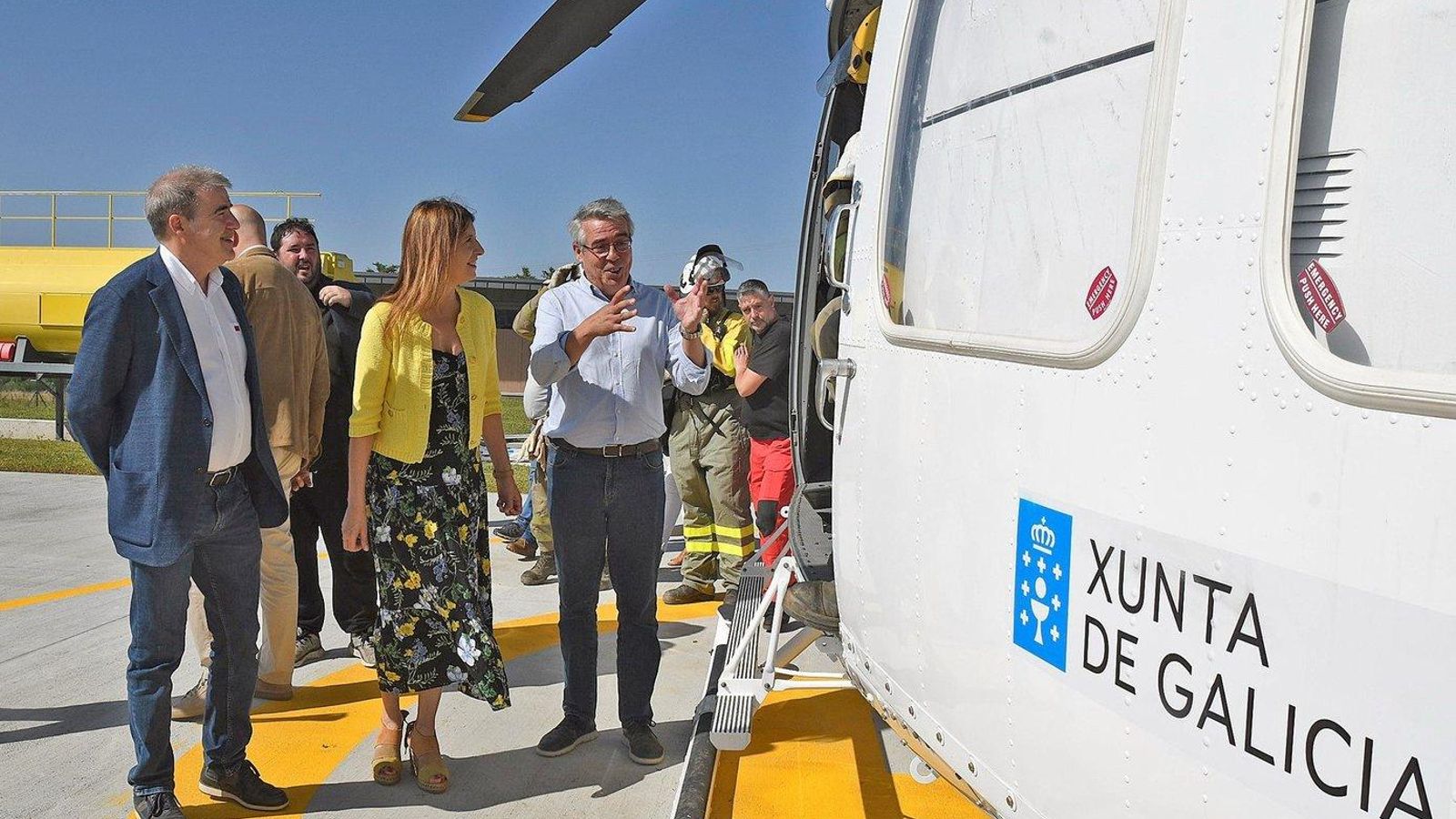 La conselleira do Medio Rural, María José Gómez, durante la visita.