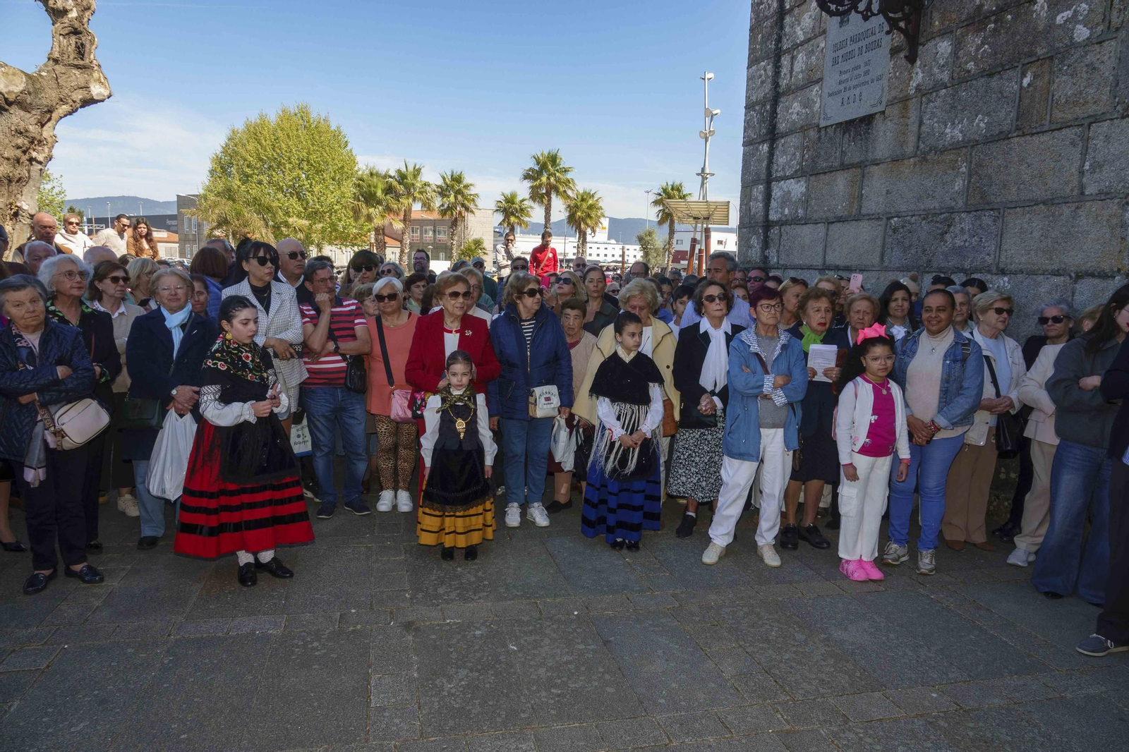 Galería | La Procesión del Encuentro de Bouzas despide la Semana Santa