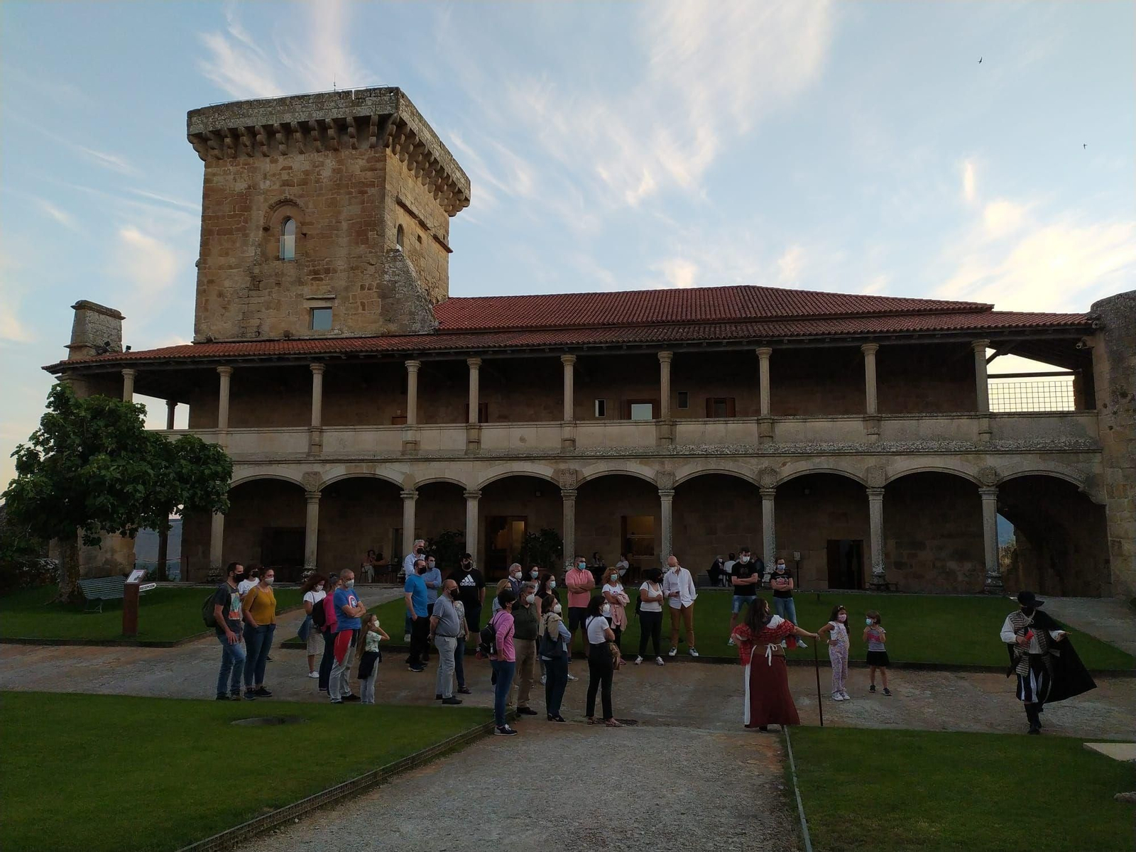 Visita teatralizada.