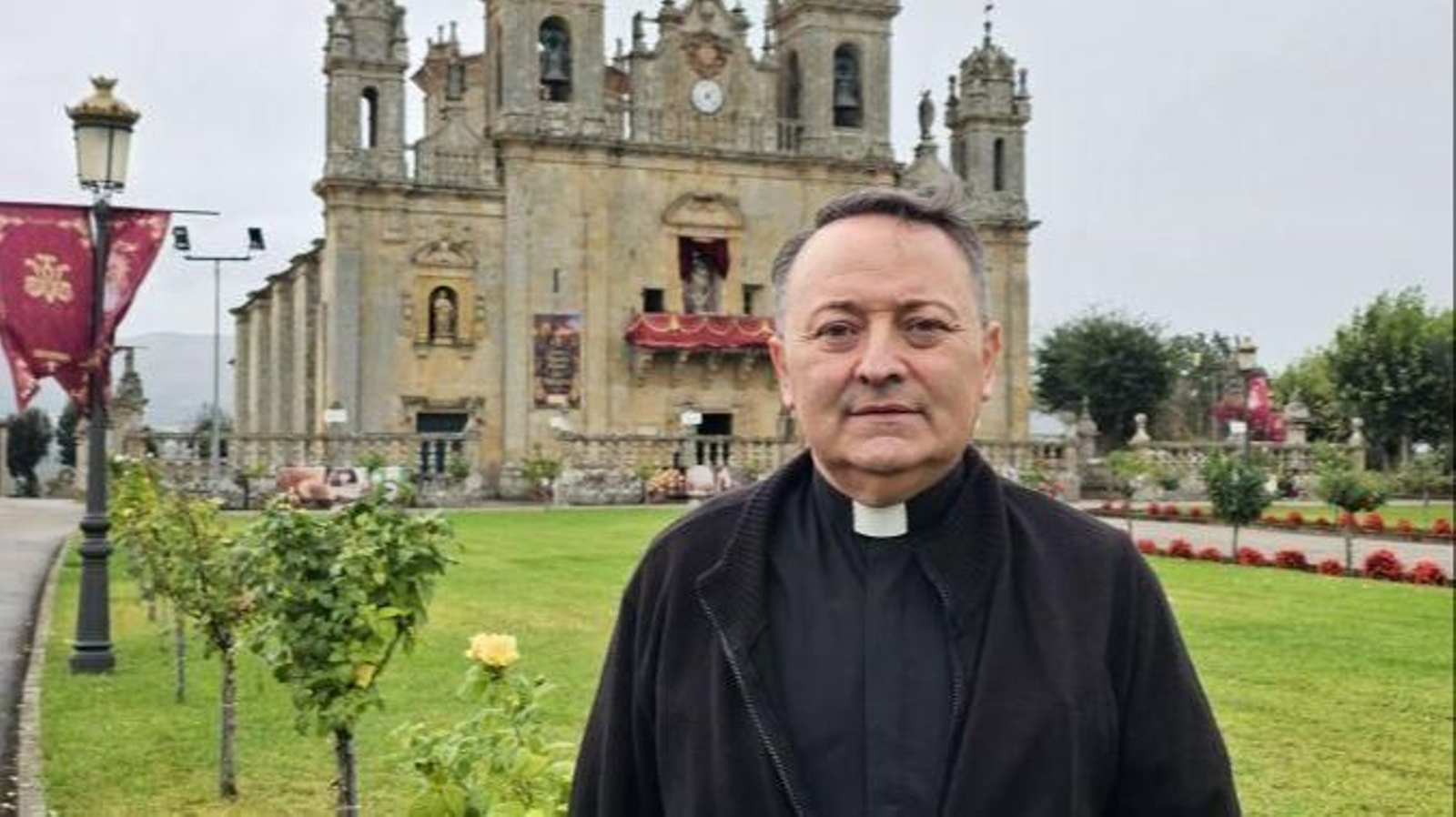El rector de Os Milagros, José Manuel Villar.