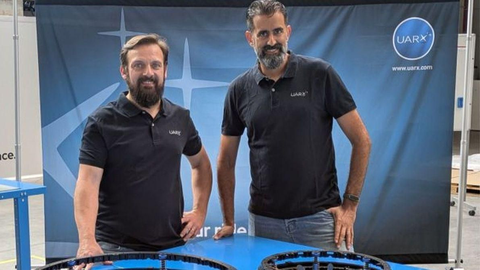 Andrés Villa, cofundador de Uarx y Federico Larco con Sau&Ron.