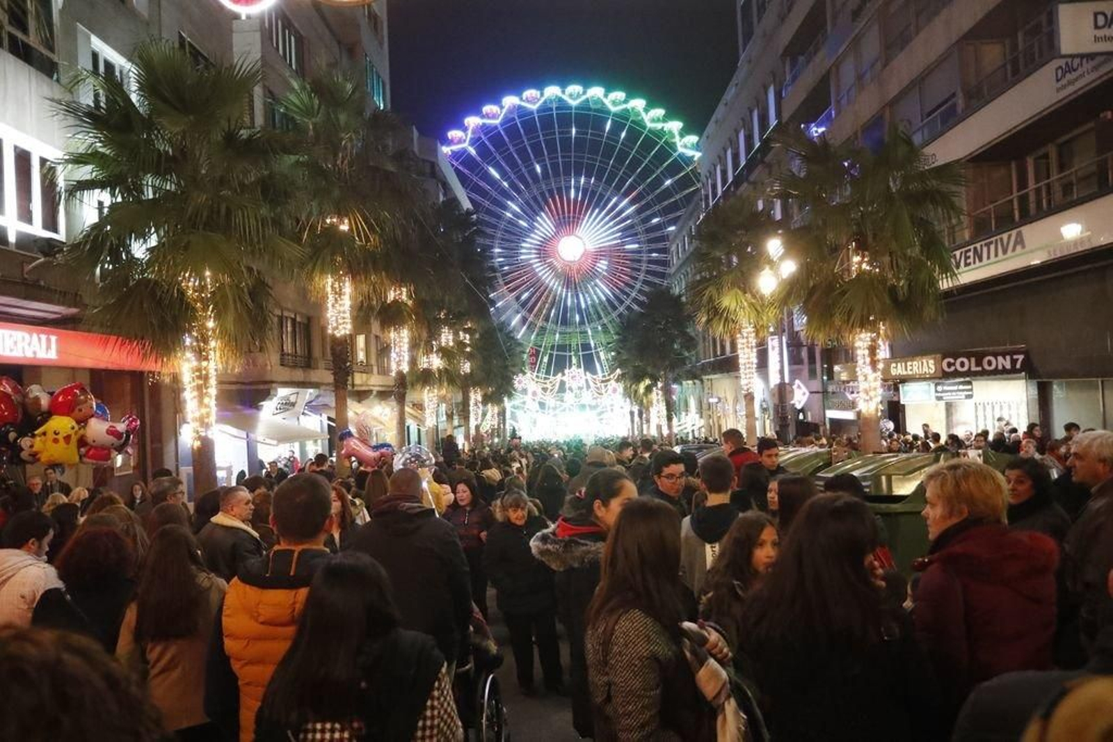 Los turistas invaden Vigo en el Puente140