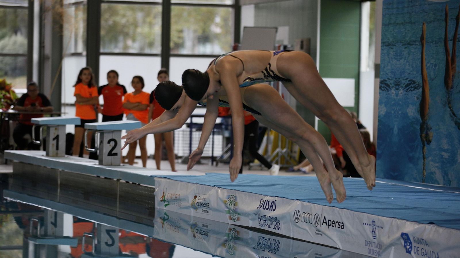 Galería | La natación artística celebra su primera jornada de rutinas técnicas en Ourense