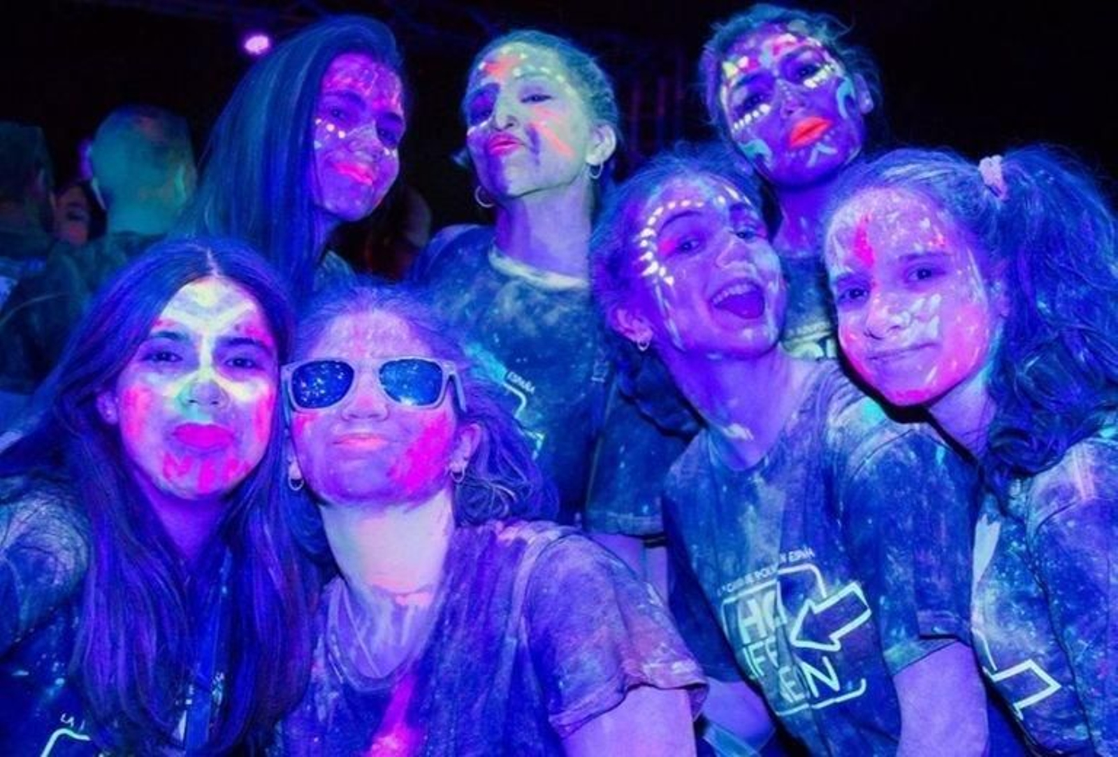Primera edición de la Holi Life Neón celebrada en Parla en 2017.