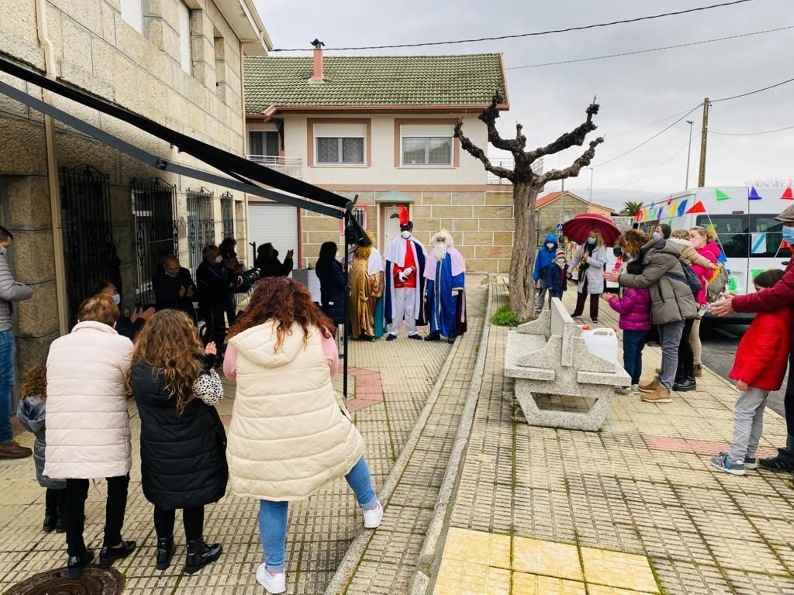 Visita de los Reyes en Oímbra.