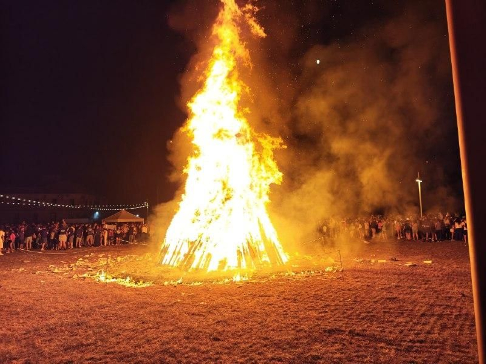 Galería | Las hogueras de San Xoán encienden Vigo y su área
