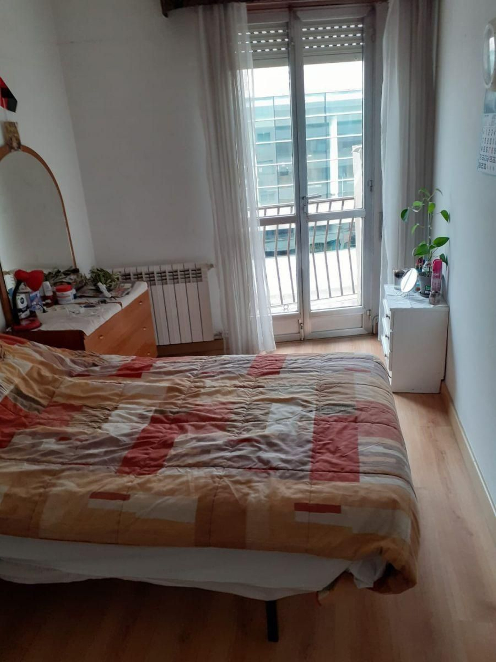 La habitación en la que reside en Emilia Pardo Bazán.