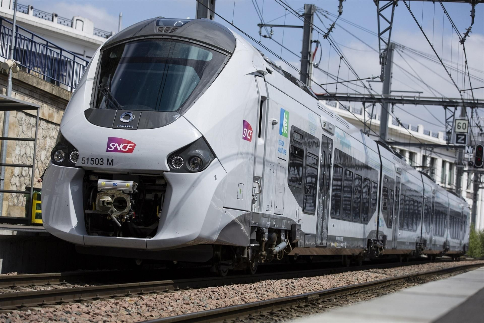 Tren construido por CAF para los ferrocarriles franceses