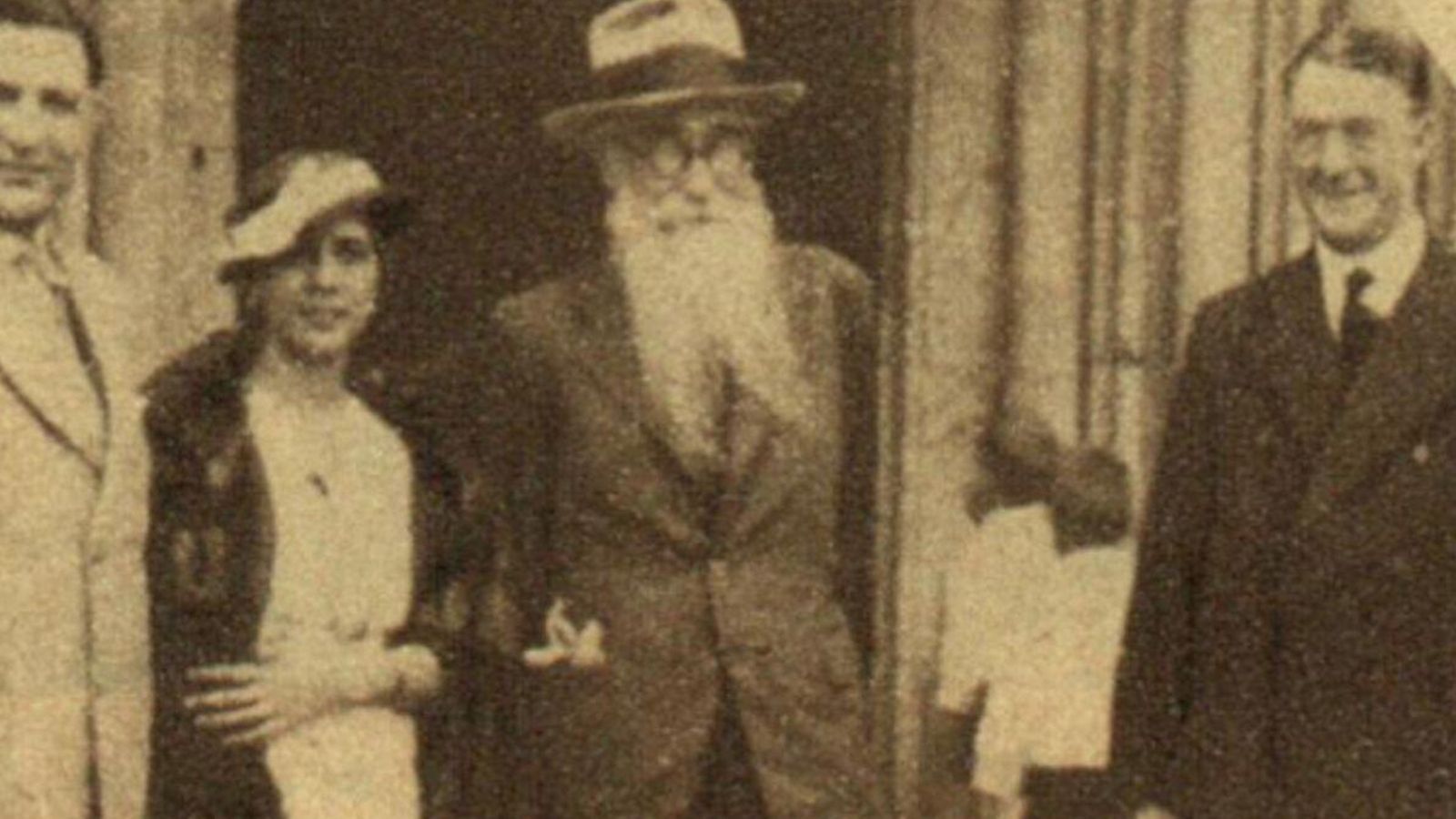 Con su hija en A Coruña. Foto Blanco 1935.